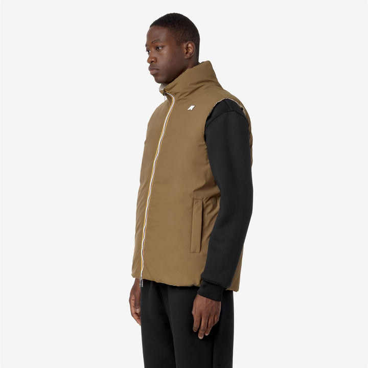 Chaqueta corta acolchada reversible para hombre en marrón y verde 5