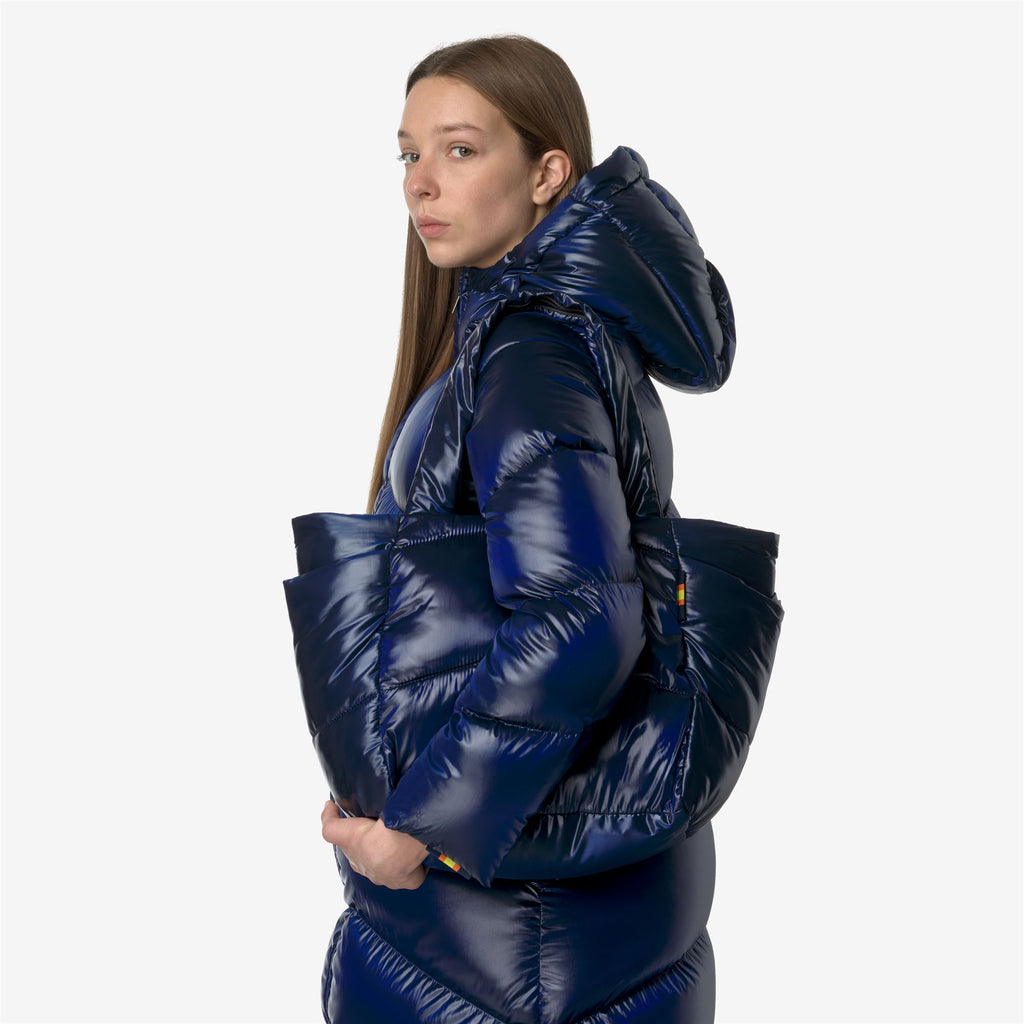 Bags_WOMAN_NIN CRYSTAL CHINTZ_Tote Bag_BLUE DEPTH CHINTZ - Commercial 6