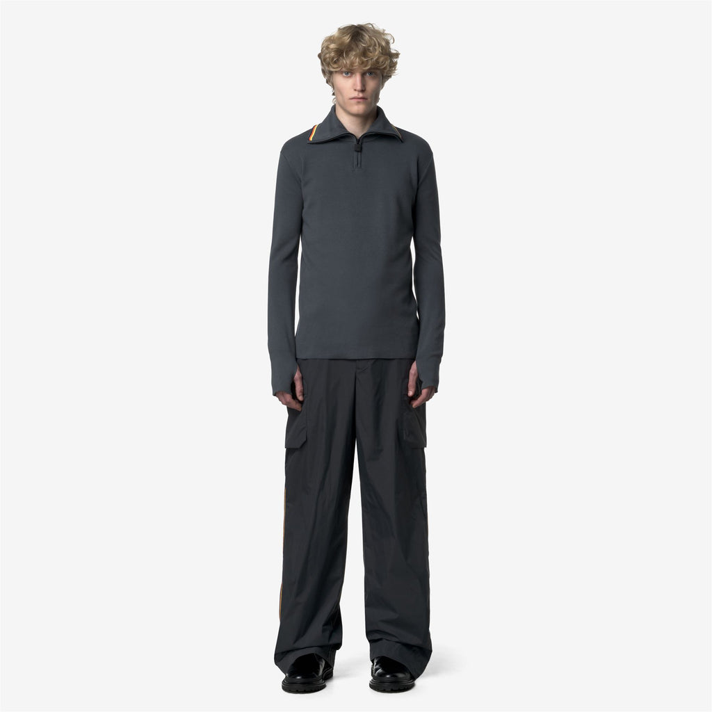 Knitwear_MAN_POLOM_Jumper_Blue Night - Commercial 4