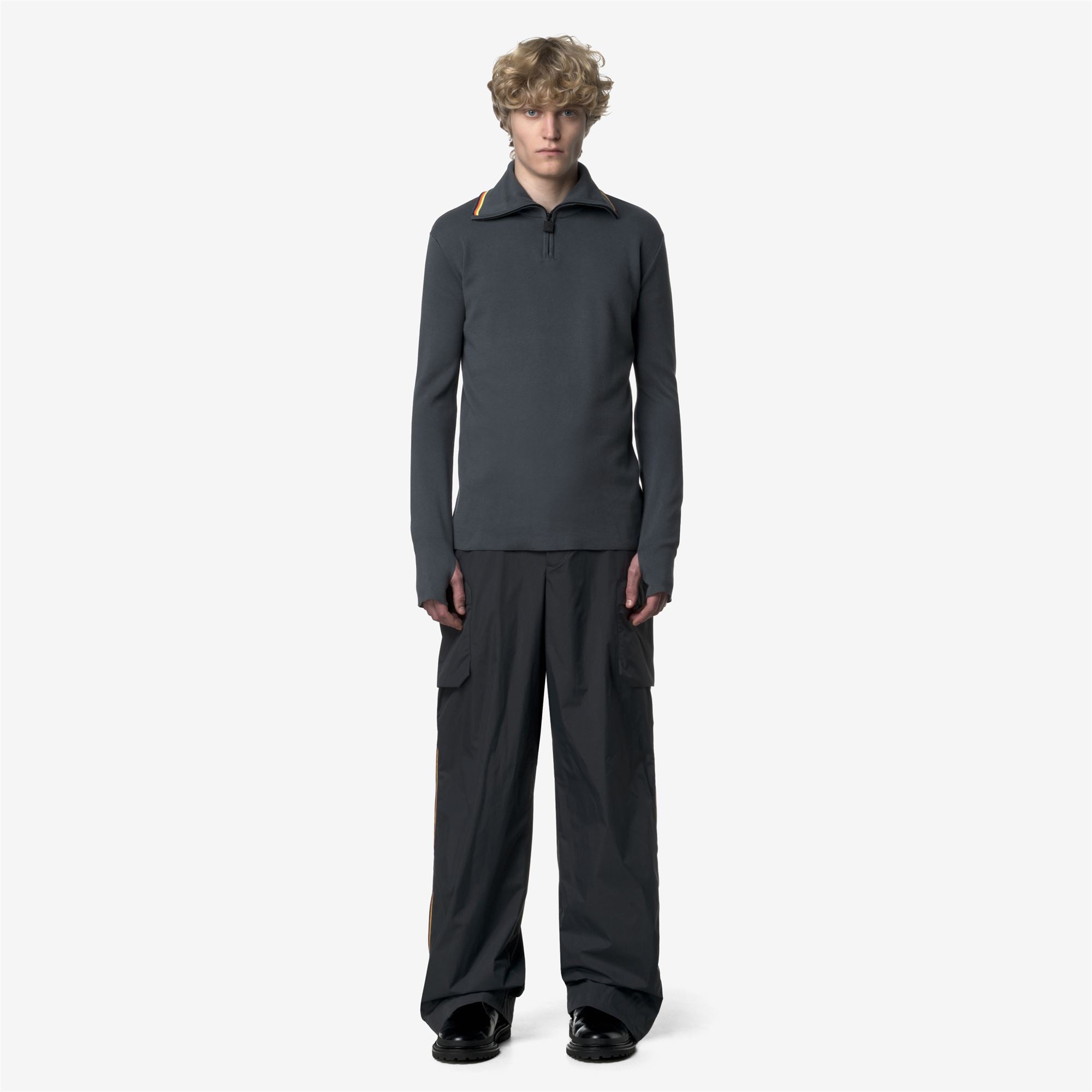 Knitwear_MAN_POLOM_Jumper_Blue Night - Commercial 4