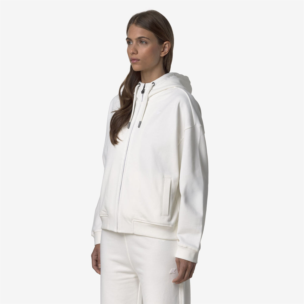 Fleece_WOMAN_ARWEN FLEECE PEACH_Jacket_White Gardenia - Commercial 5