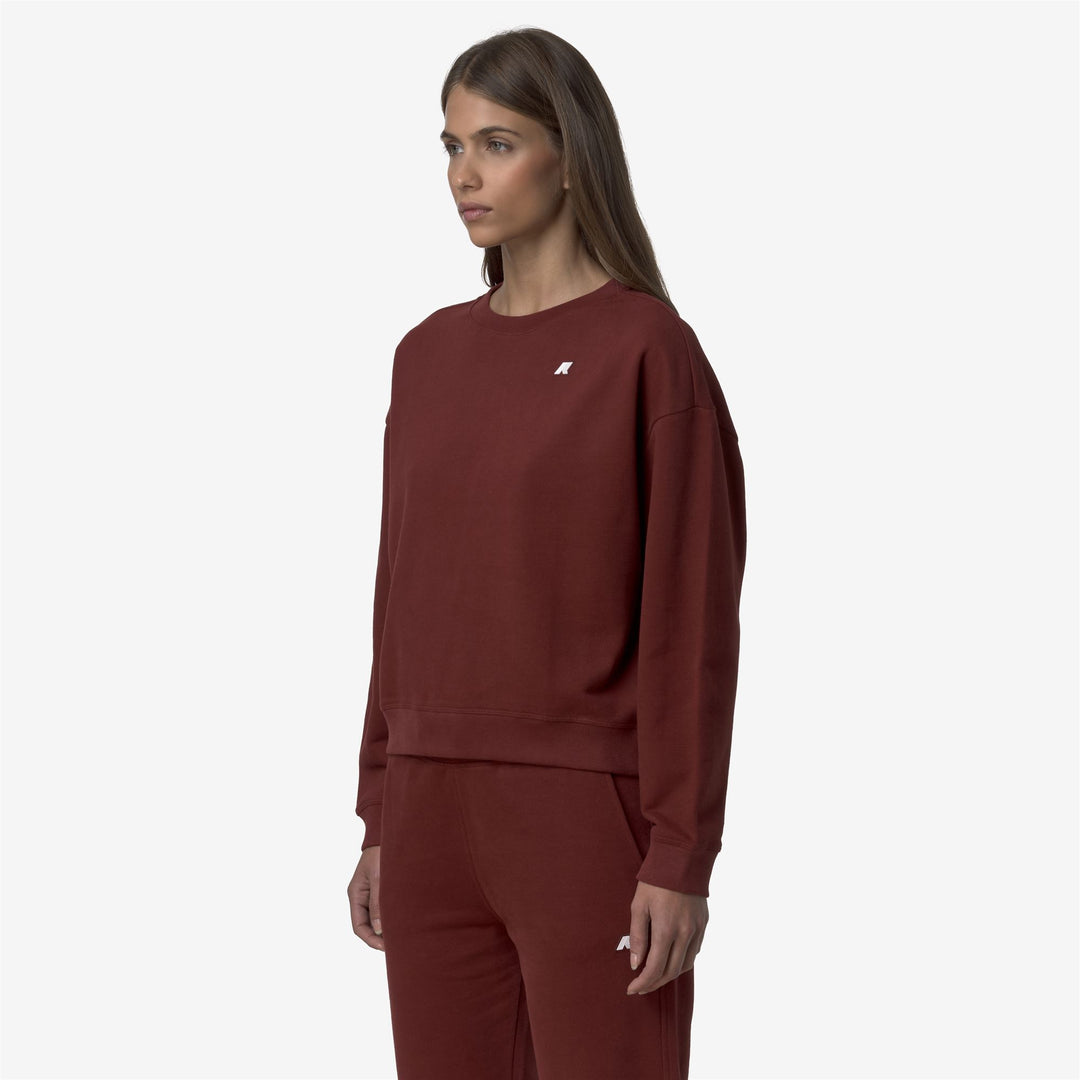 Suéter polar rojo para mujer con cuello redondo y ajuste cómodo main