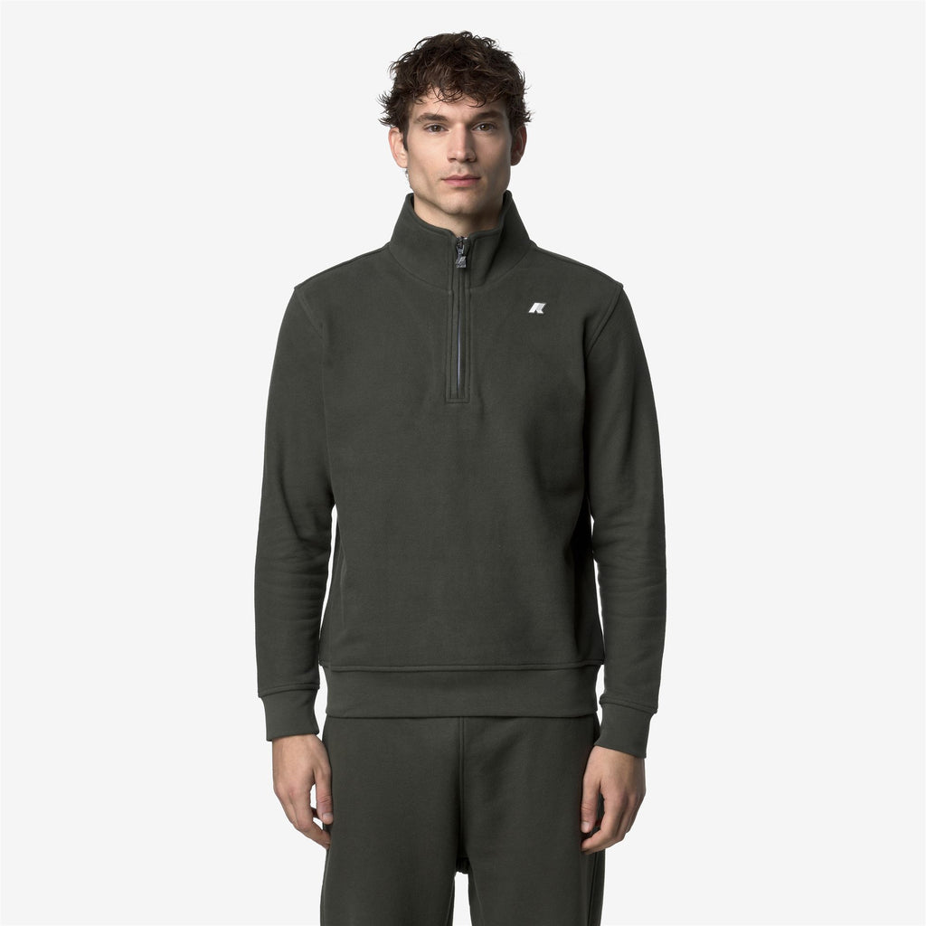Fleece_MAN_FINNICK HEAVY FLEECE_Pull Over_GREEN BLACKISH - Commercial 4