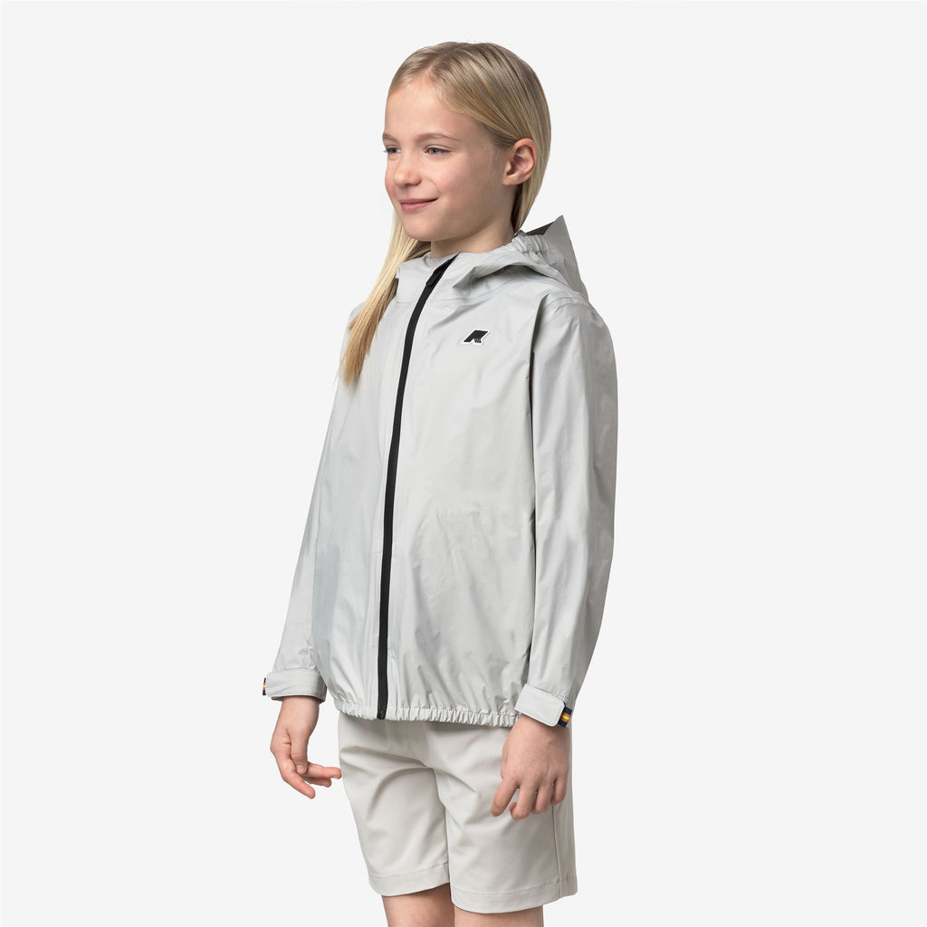 Jackets_Kid unisex_P. CHARMAIN TRAVEL_Short_BEIGE LT - Commercial 5