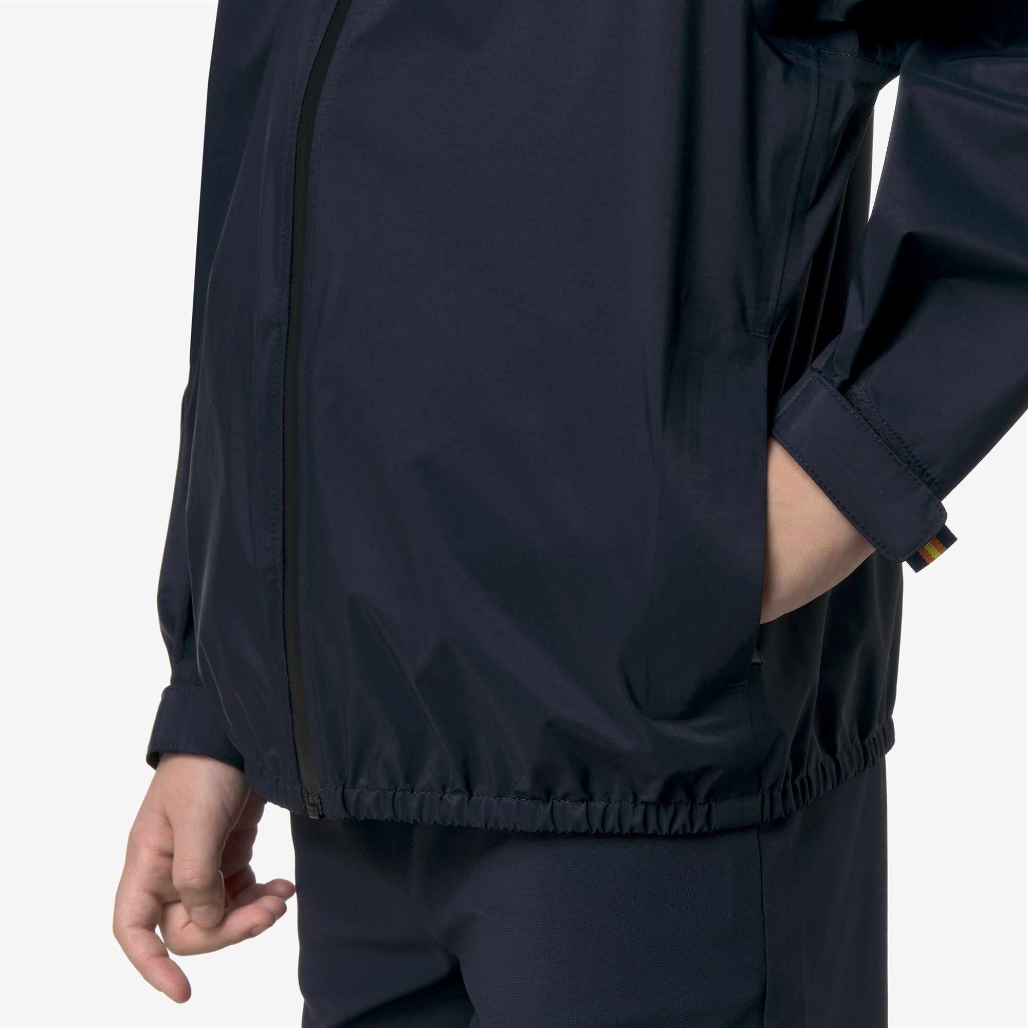 Jackets_Kid unisex_P. CHARMAIN TRAVEL_Short_Blue Depth - Commercial 7