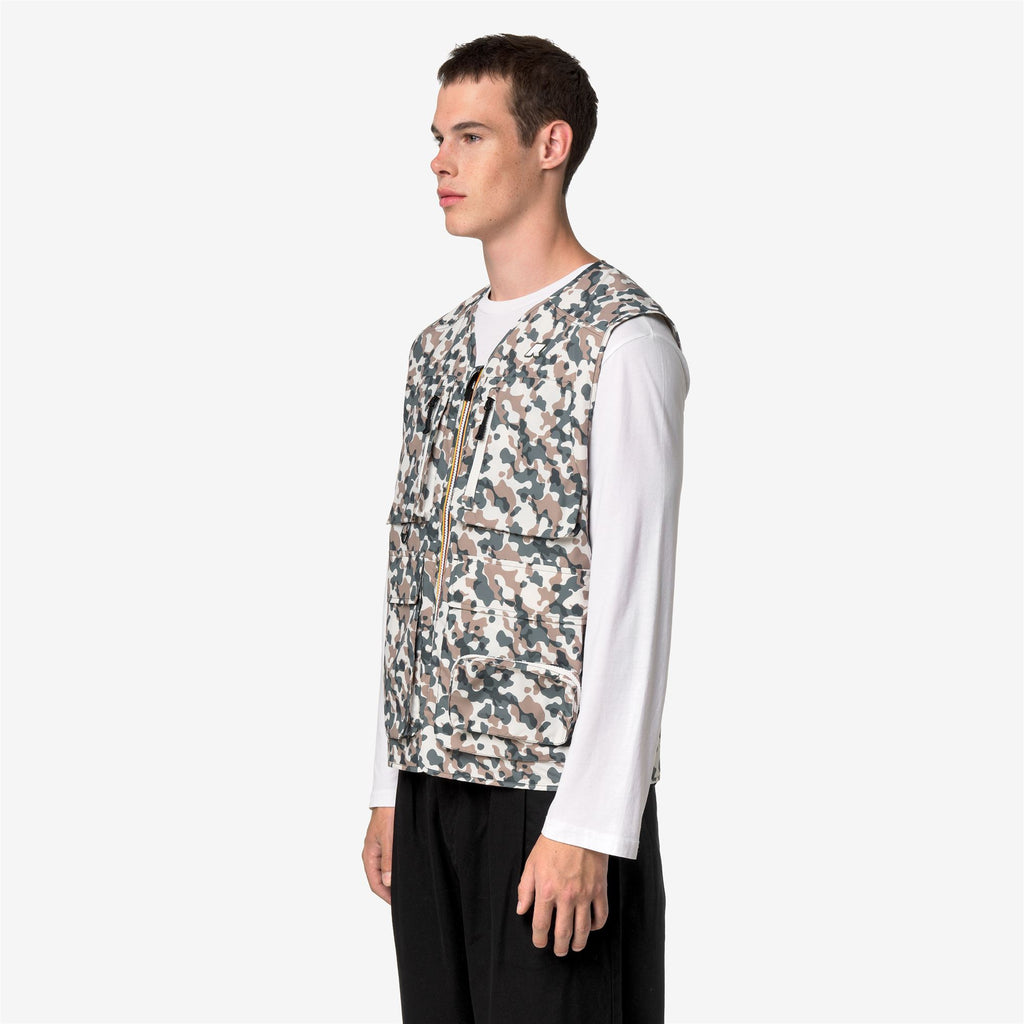 Jackets_Unisex_ALLOS GRAPHIC CITADIUM_Vest_White Gardenia - GREEN BLACKISH  - Beige Khaki - Commercial 5