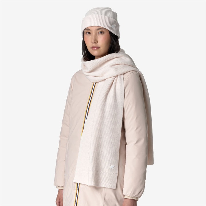 Sciarpa in Lana Unisex Grigia e Bianca per Calore e Stile Invernale 2