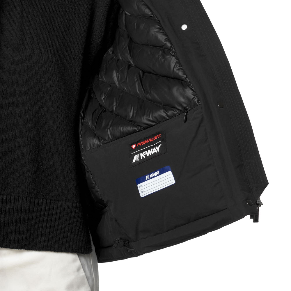 Chaqueta corta negra de corte A para mujer con aislamiento PrimaLoft 02