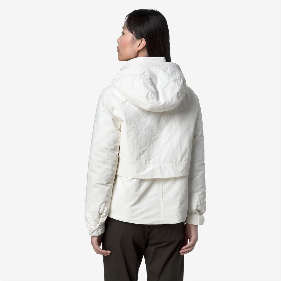 Giacca corta da donna bianca a trapezio con isolamento PrimaLoft main