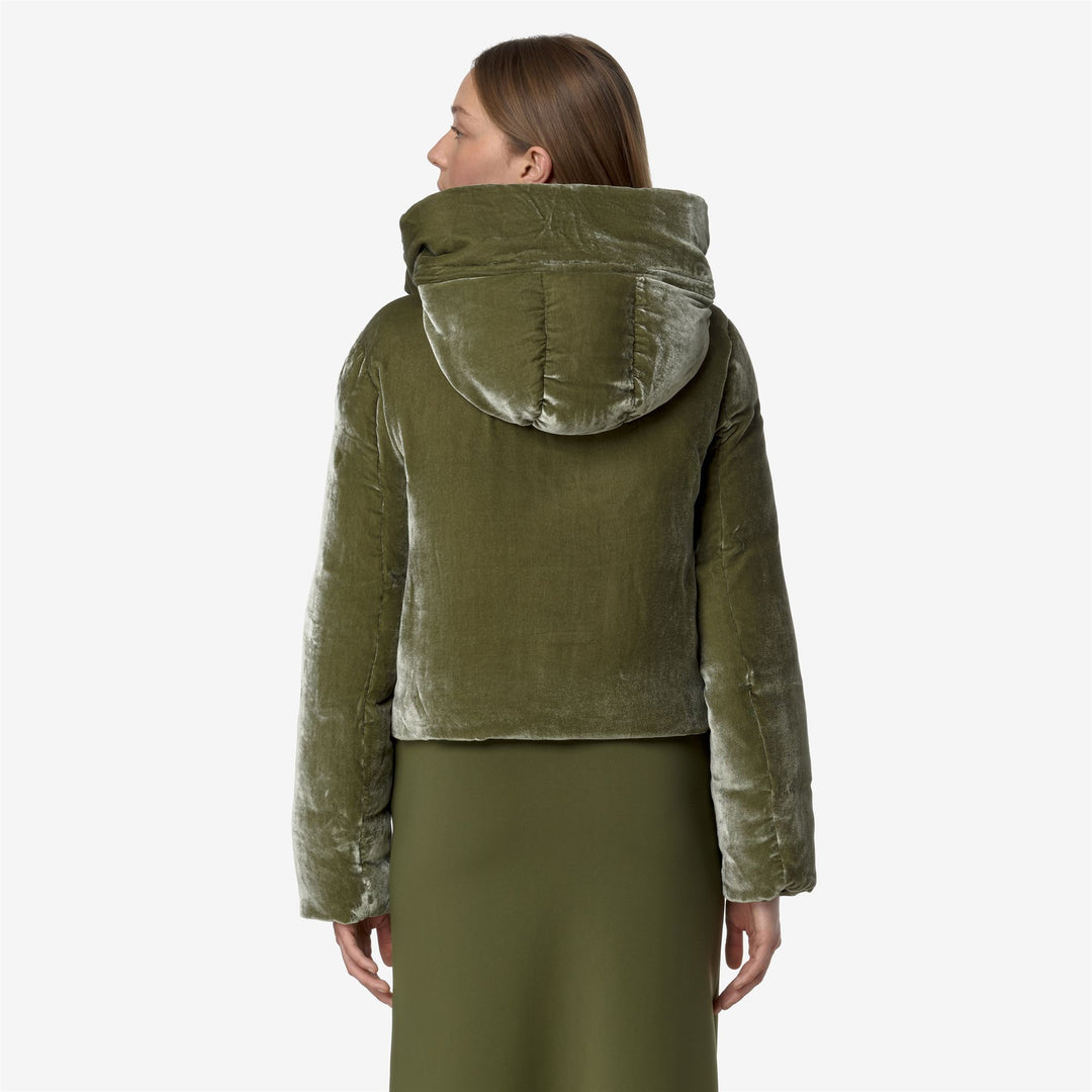 Chaqueta corta reversible amarilla y verde para mujer con relleno reciclado main