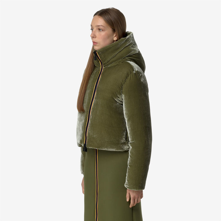 Chaqueta corta reversible amarilla y verde para mujer con relleno reciclado 5