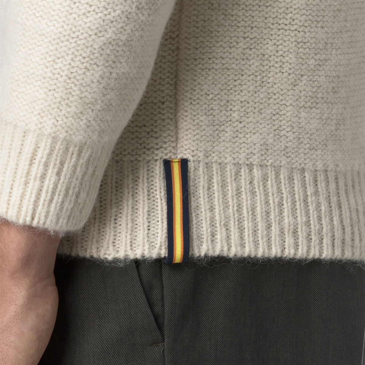 Knitwear_MAN_CIRAL_Pull Over_Natural - Commercial 7
