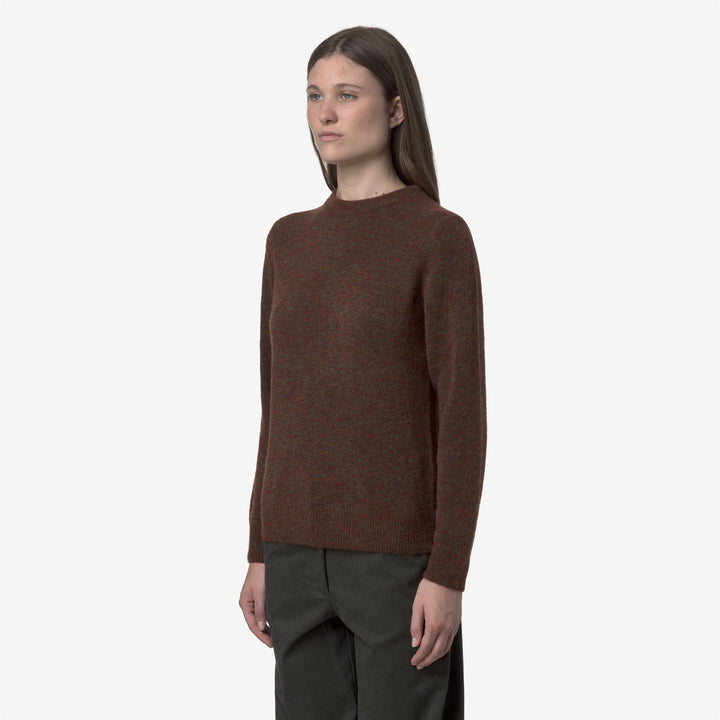 Maglione girocollo classico da donna marrone con motivo a trecce 4
