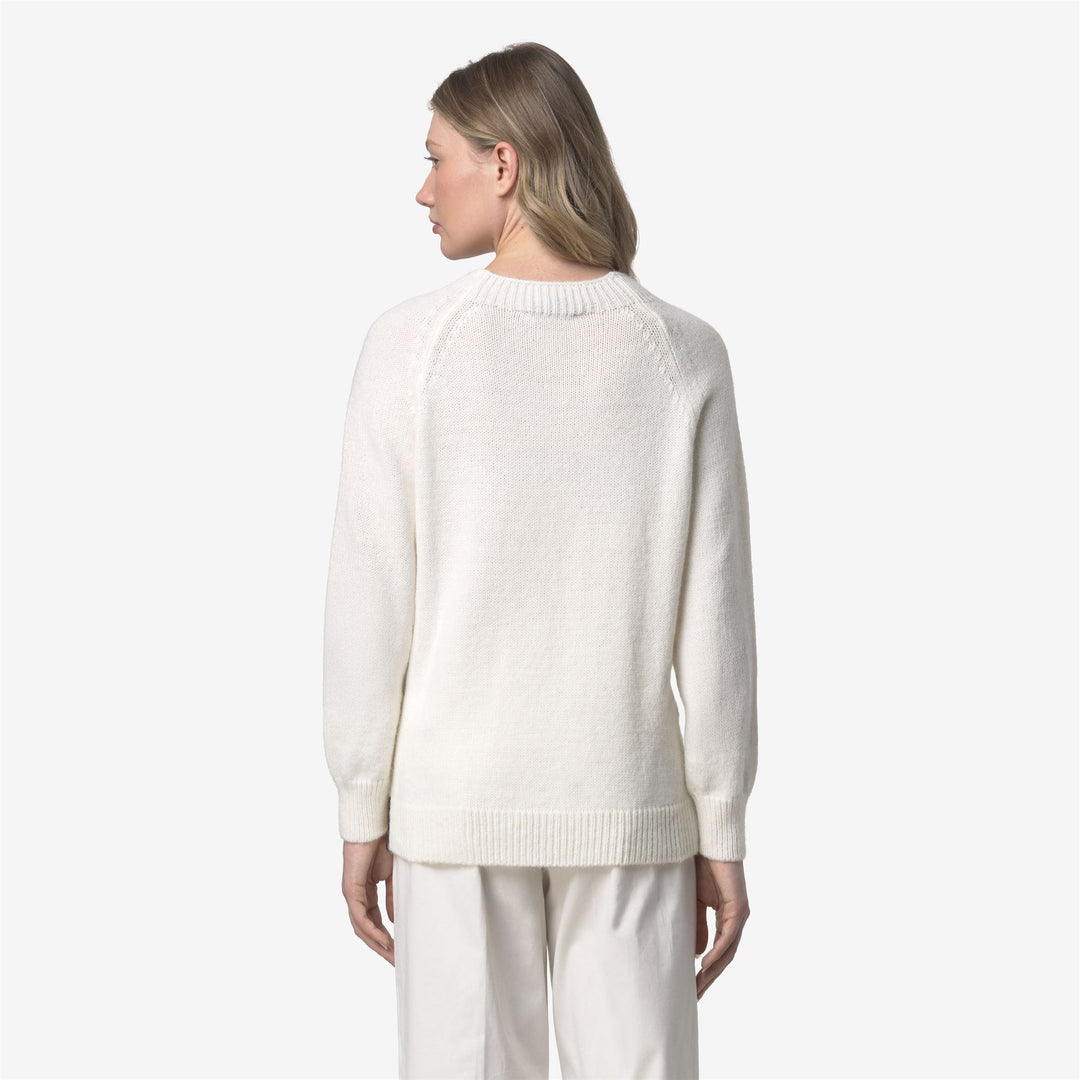 Maglione bianco da donna con collo a imbuto in maglia con misto mohair main
