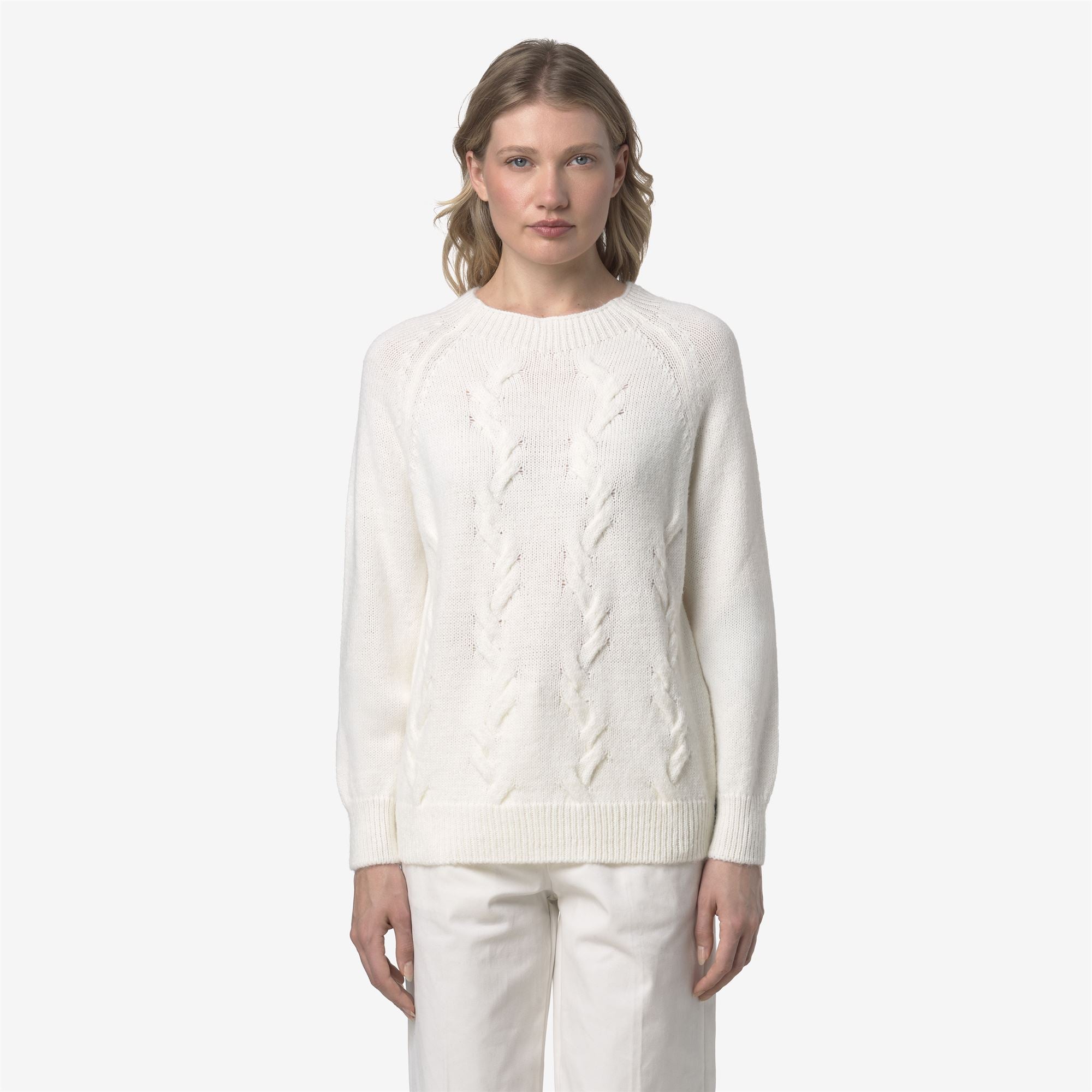 Knitwear_WOMAN_LYSA_Pull Over_White Gardenia - Commercial 4
