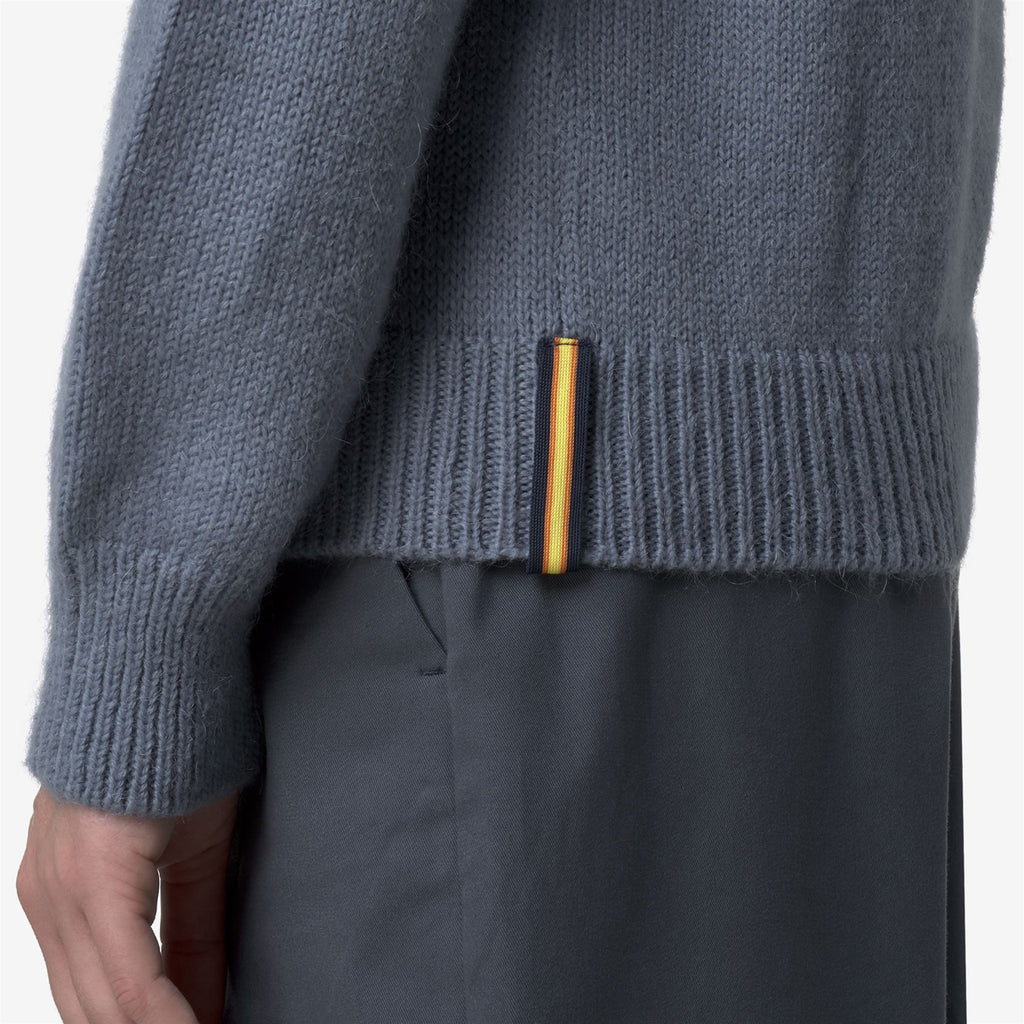 Knitwear_WOMAN_LYSA_Pull Over_Blue Infinity - Commercial 7