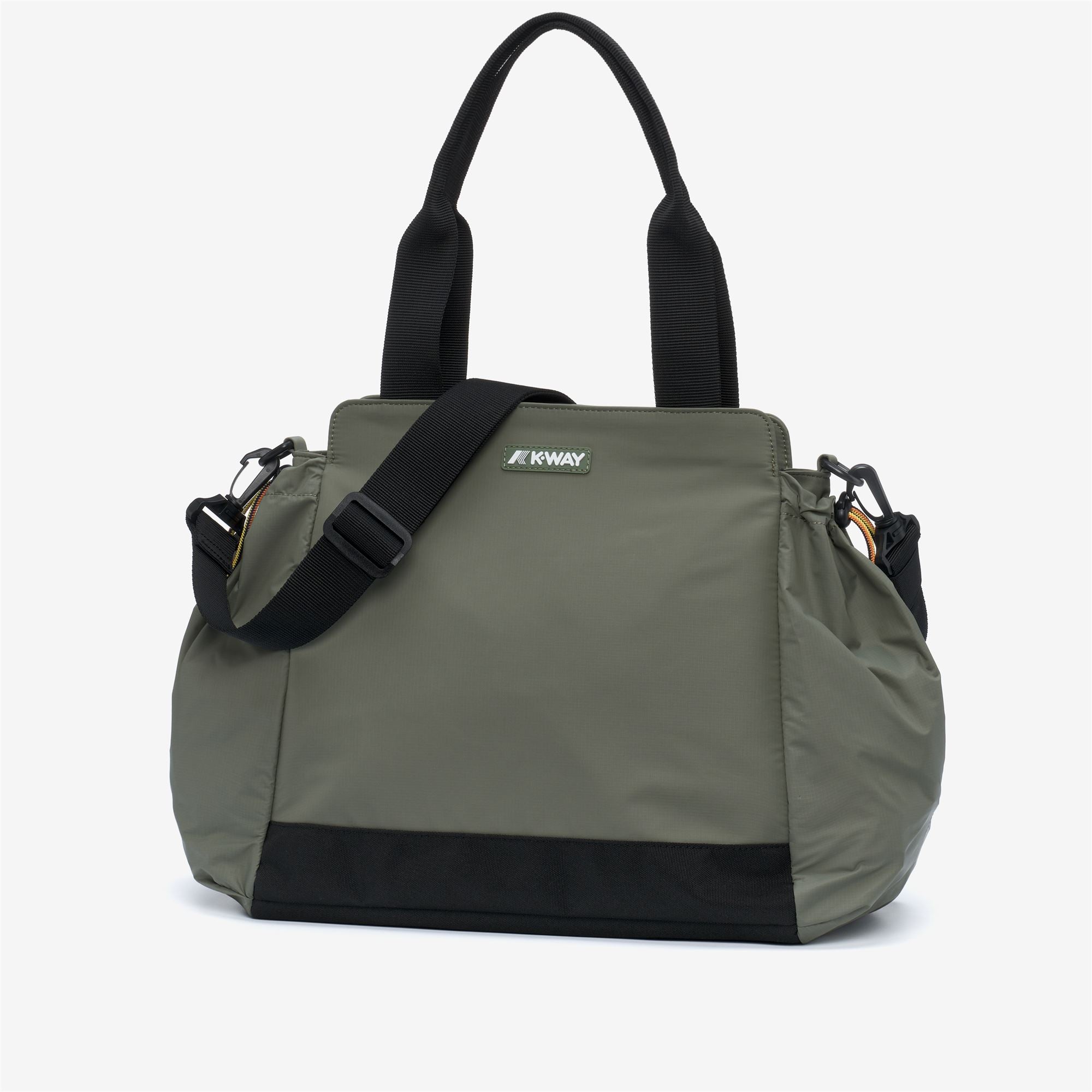 Bags_Woman_AISY_Tote Bag_Green Lichen - Commercial 2