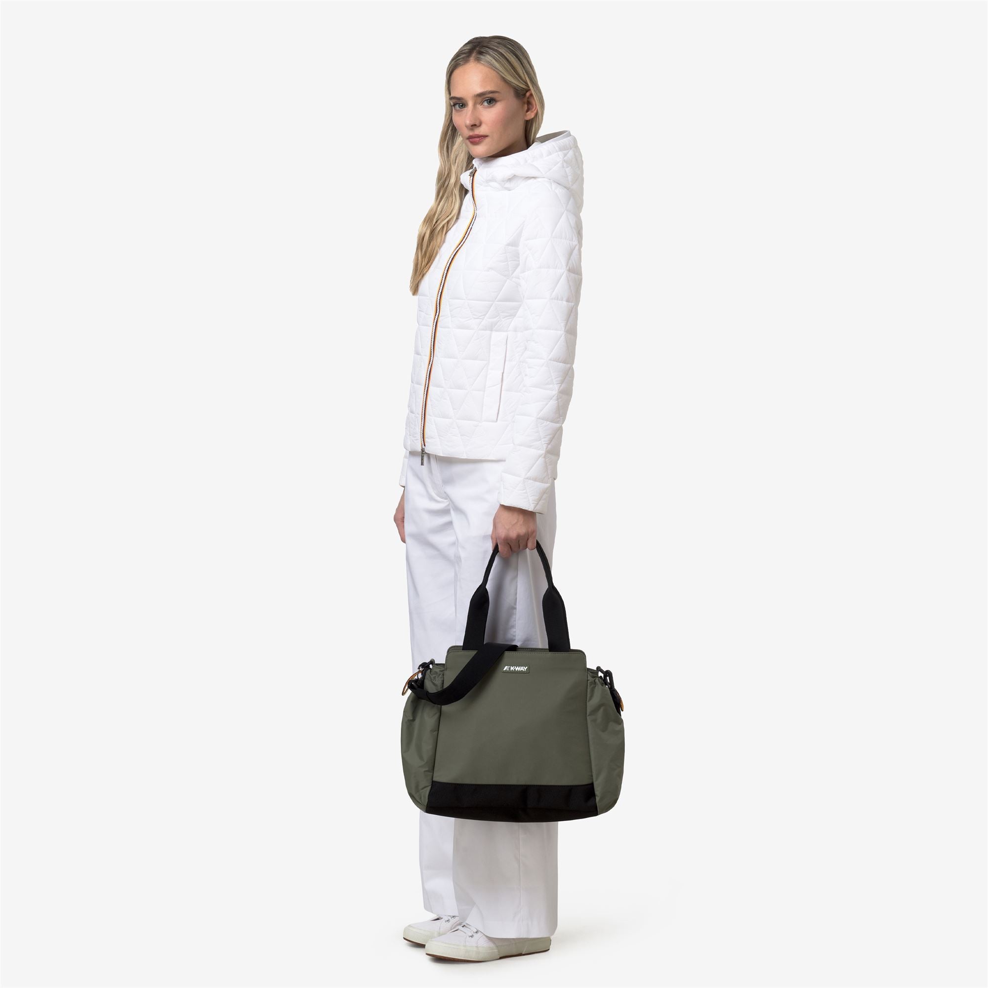 Bags_Woman_AISY_Tote Bag_Green Lichen - Commercial 6