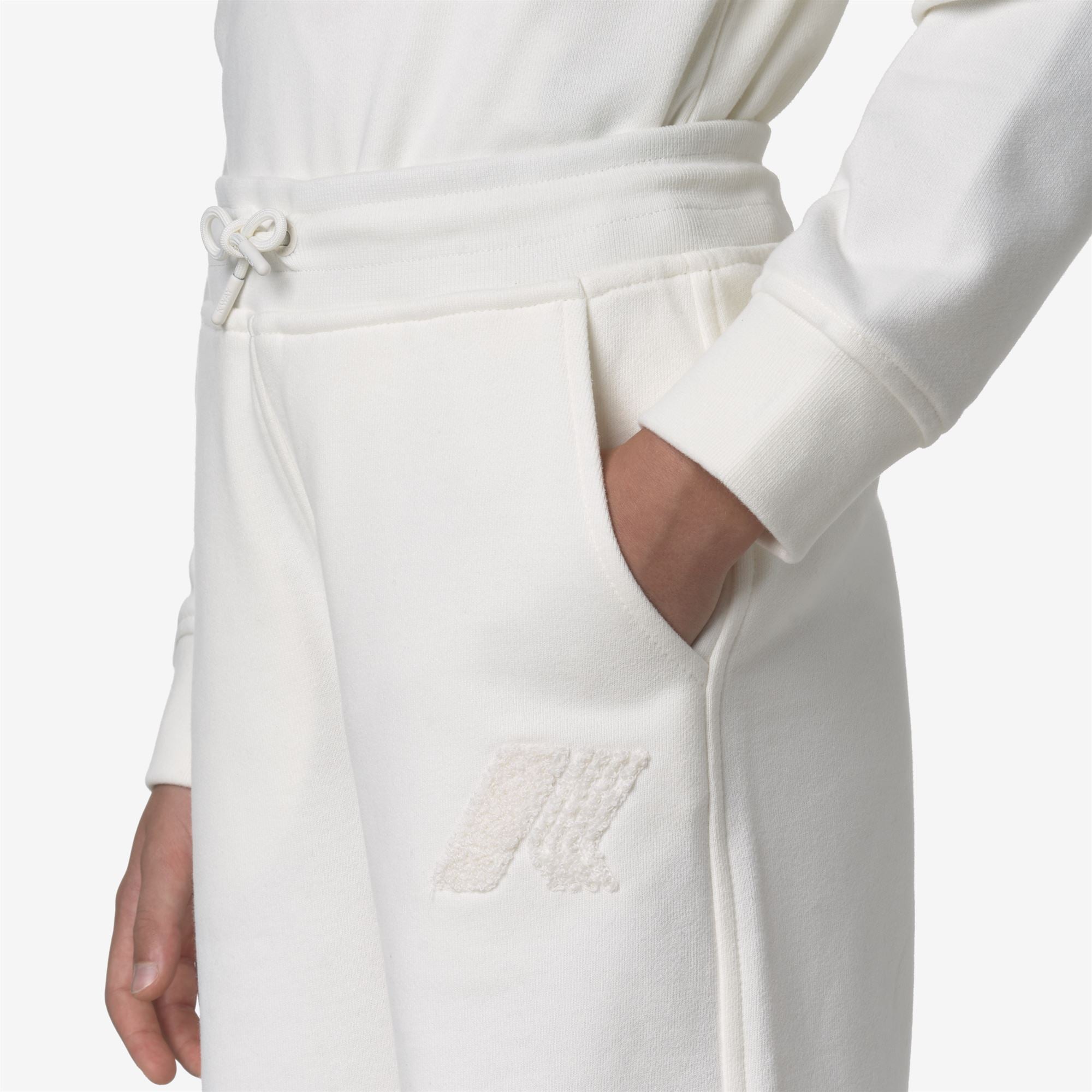 Pants_GIRL_P. GIN FP K SPONGE_Sport Trousers_White Gardenia - Commercial 7