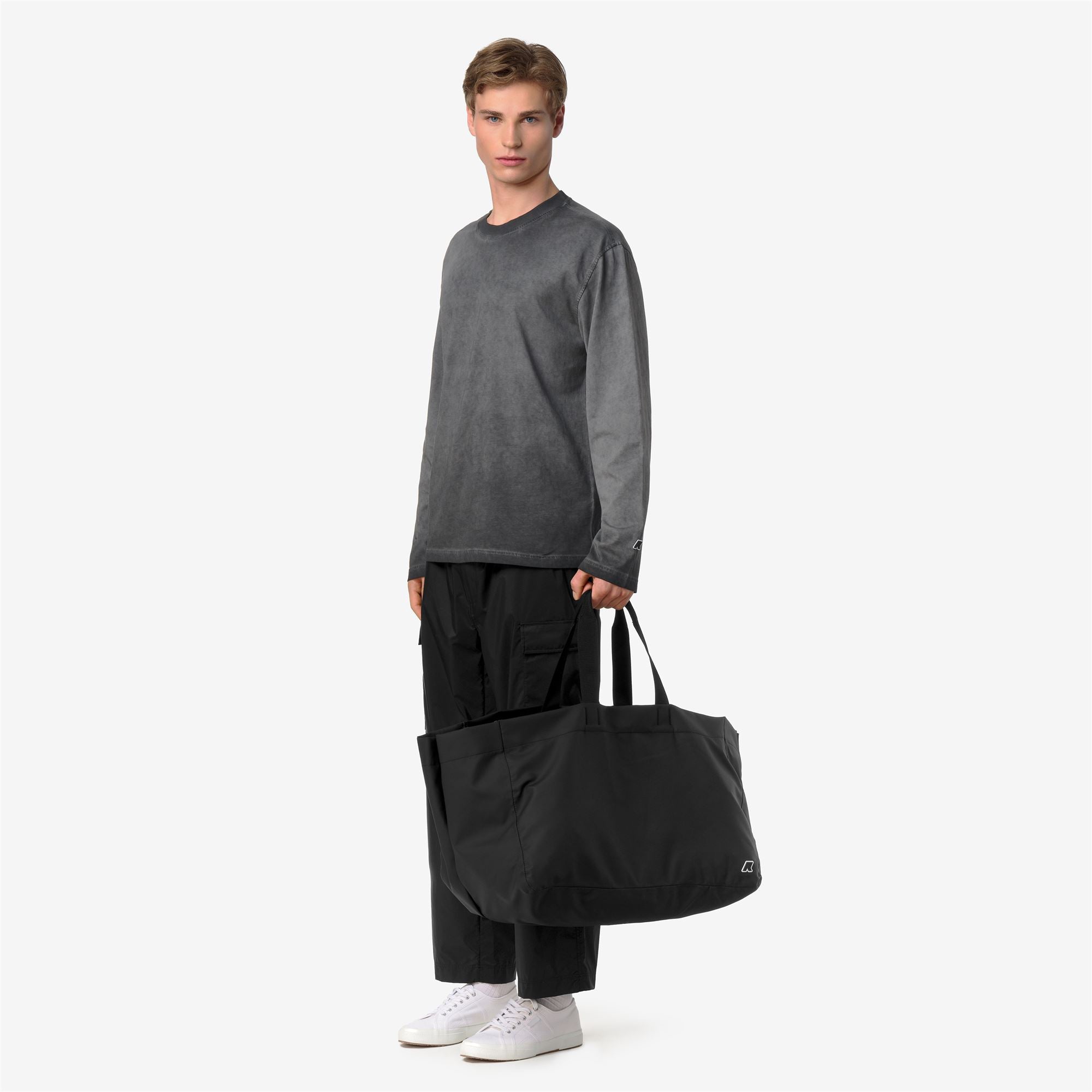 Bags_Unisex_GIDGET LF_Tote Bag_Black Pure - Commercial 5