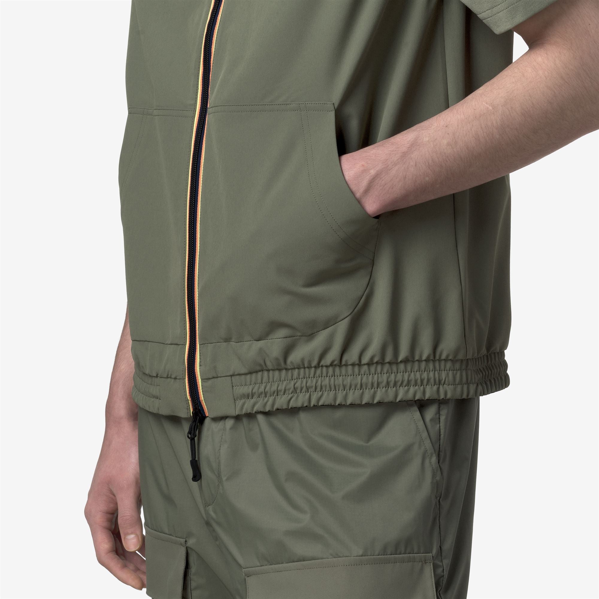 Fleece_Man_SISEL_Jumper_Green Lichen - Commercial 7
