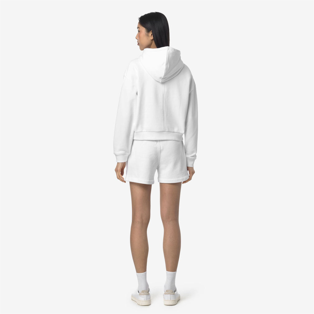 Shorts_WOMAN_RIKA FRENCH TERRY_Sport Shorts_White - Commercial 6