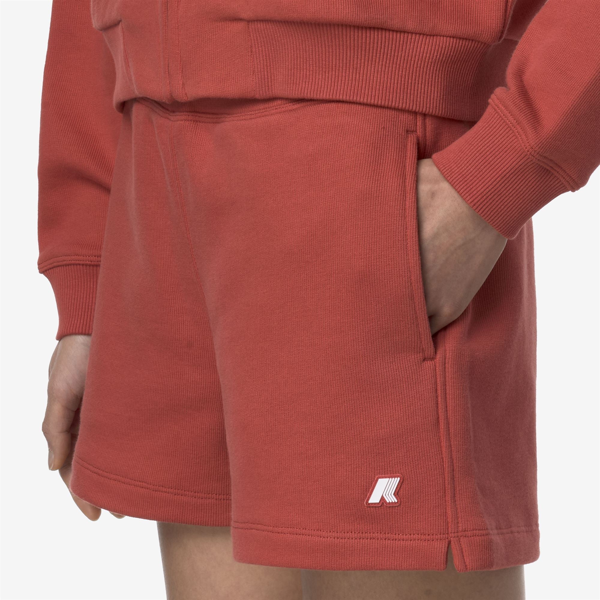 Shorts_WOMAN_RIKA FRENCH TERRY_Sport Shorts_Red Jasper - Commercial 7