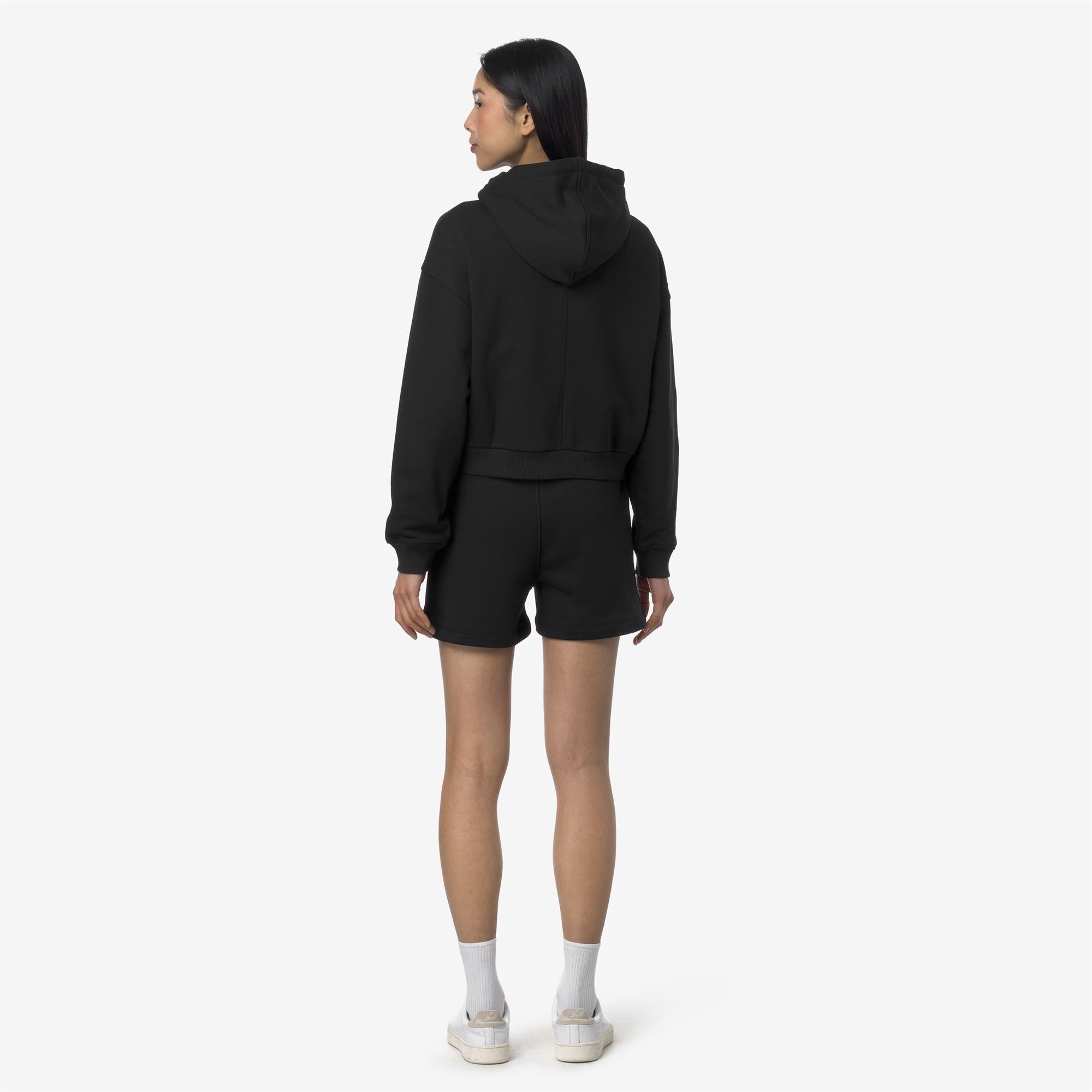 Shorts_WOMAN_RIKA FRENCH TERRY_Sport Shorts_Black Pure - Commercial 6