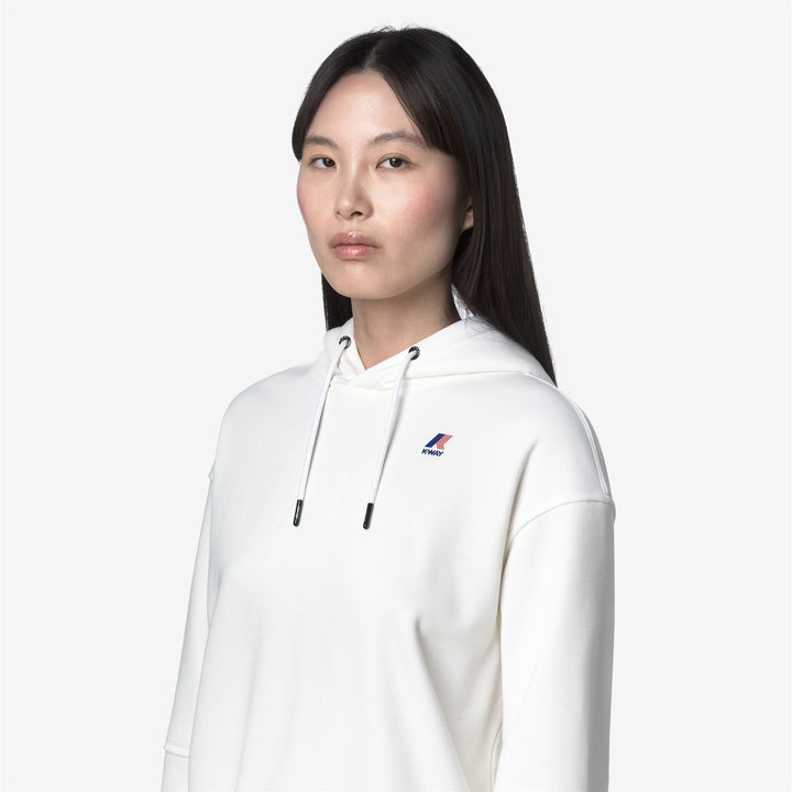 Felpa con cappuccio in pile da esterno bianca da donna con cappuccio regolabile 2