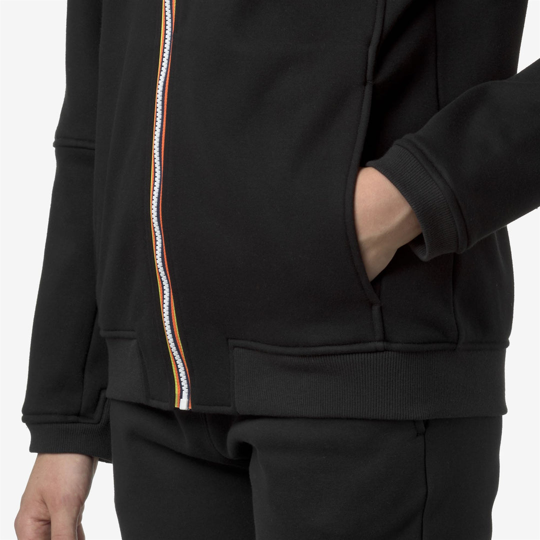 Giacca in pile nera unisex con cerniera completa per attività all'aperto main