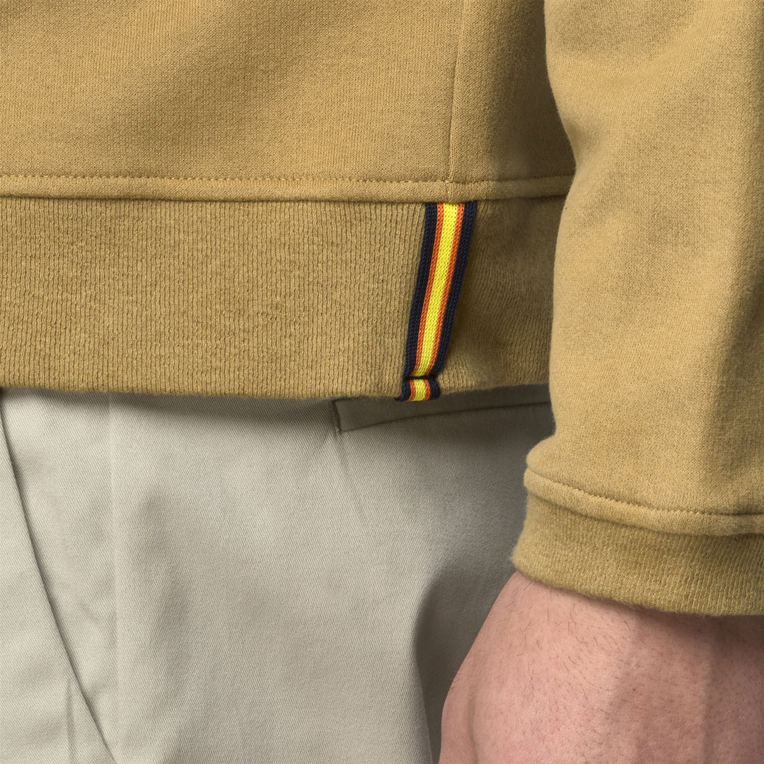 Felpa con cappuccio regolabile in cotone e cashmere beige da uomo main