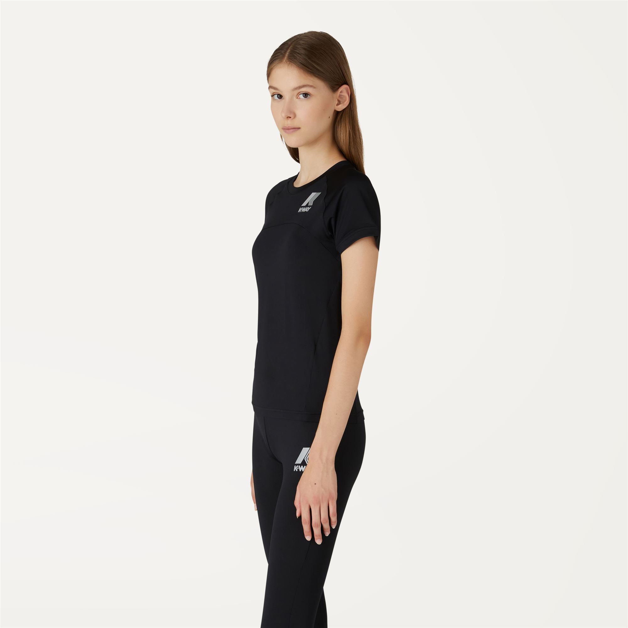 T-Shirts & Top_Woman_STEPHIE_T-Shirt_Black Pure - Commercial 5