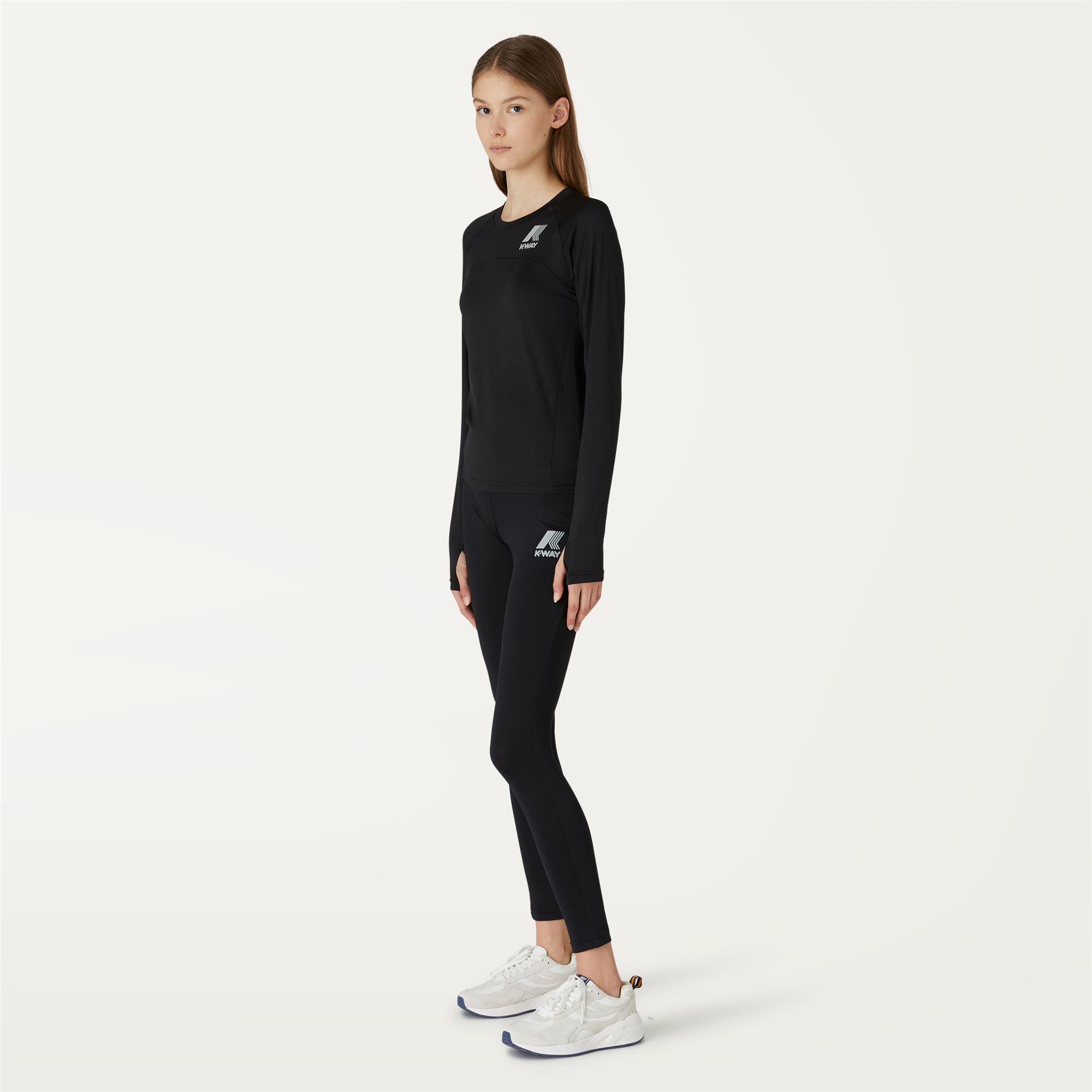 T-Shirts & Top_Woman_MARGARET_T-Shirt_Black Pure - Commercial 5