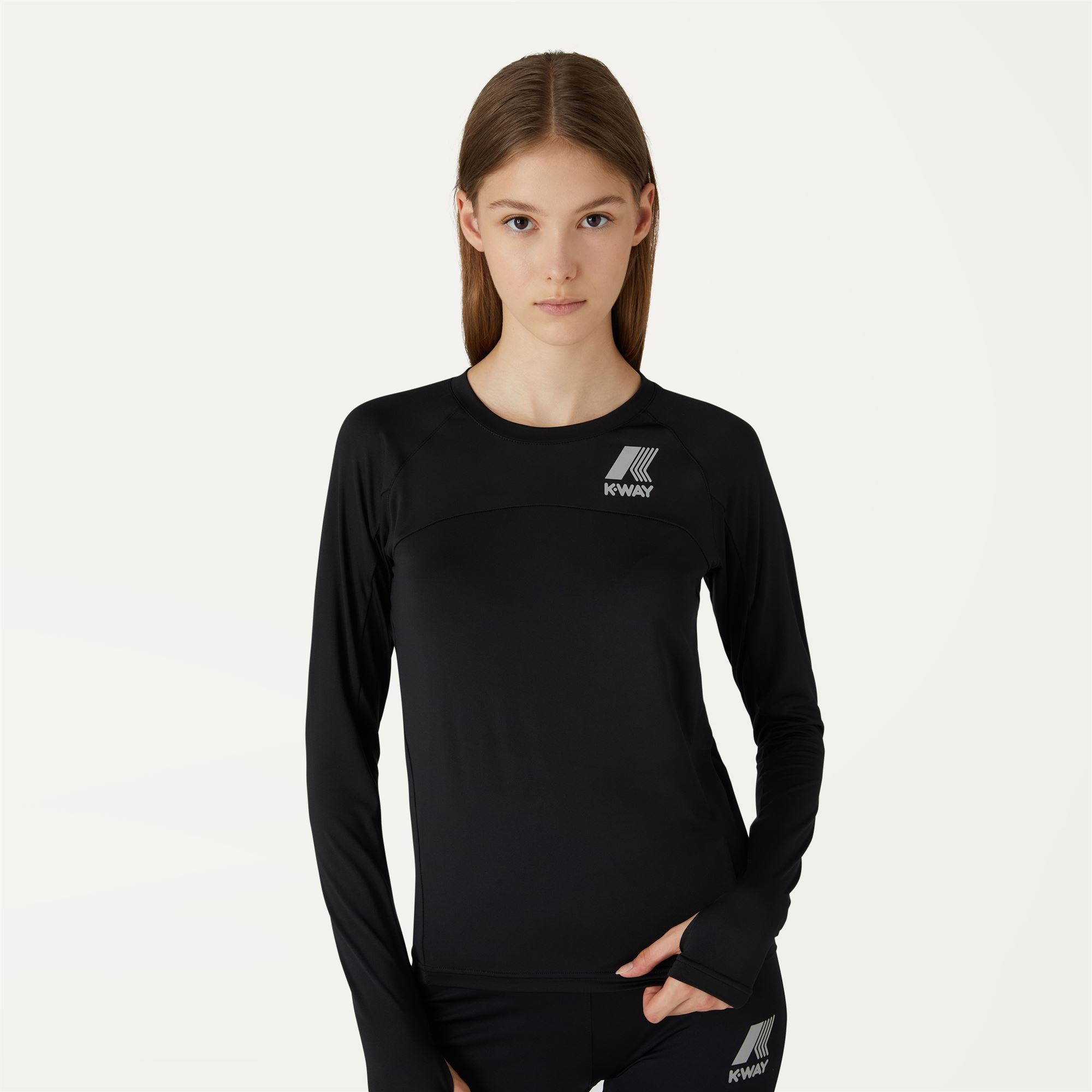T-Shirts & Top_Woman_MARGARET_T-Shirt_Black Pure - Commercial 7