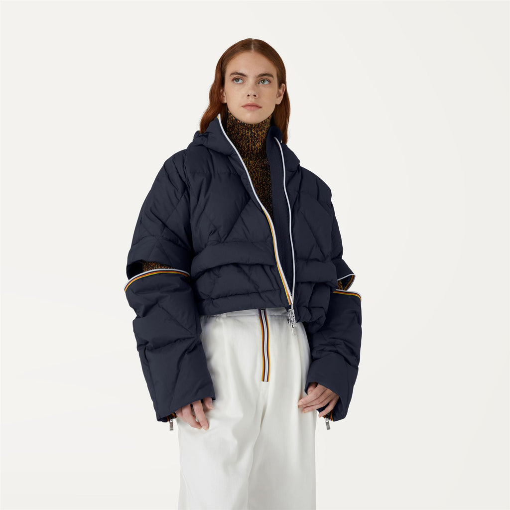 Jackets_Woman_CROPEY 2.1 AMIABLE_Short_Blue Marine - Commercial 7
