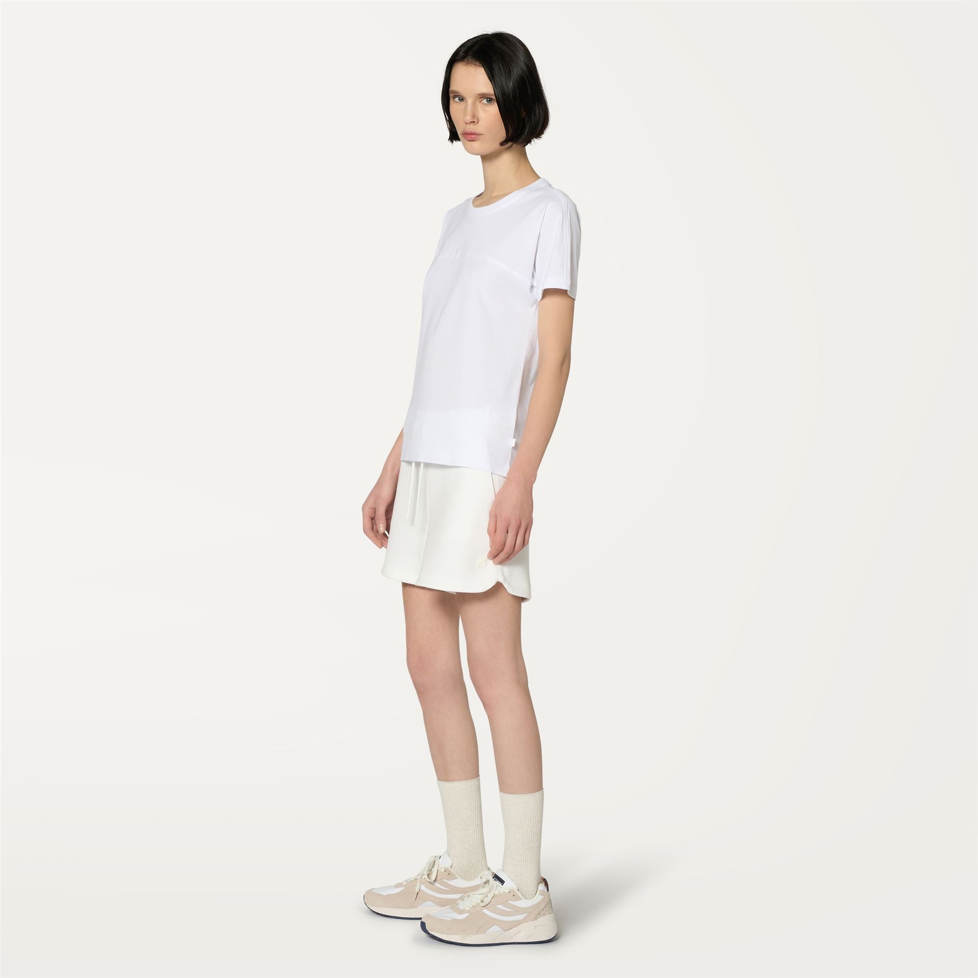 Shorts_WOMAN_RIKETTE LIGHT SPACER_Sport Shorts_White - Commercial 5