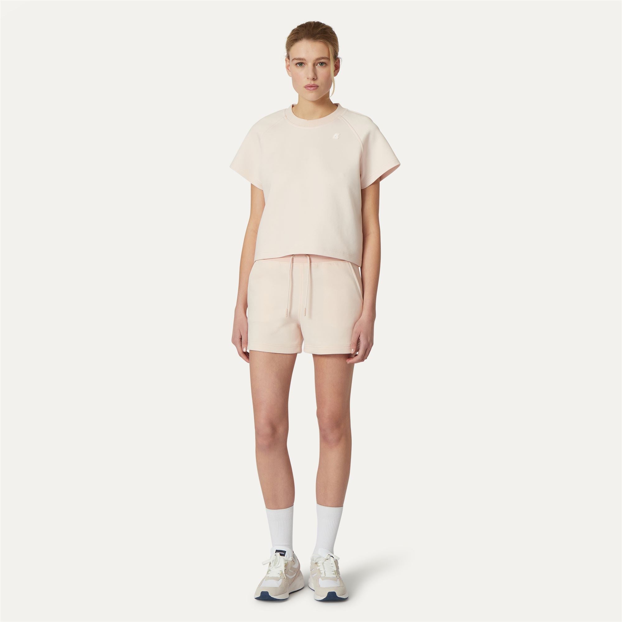Shorts_WOMAN_RIKETTE LIGHT SPACER_Sport Shorts_Pink Cloud - Commercial 4