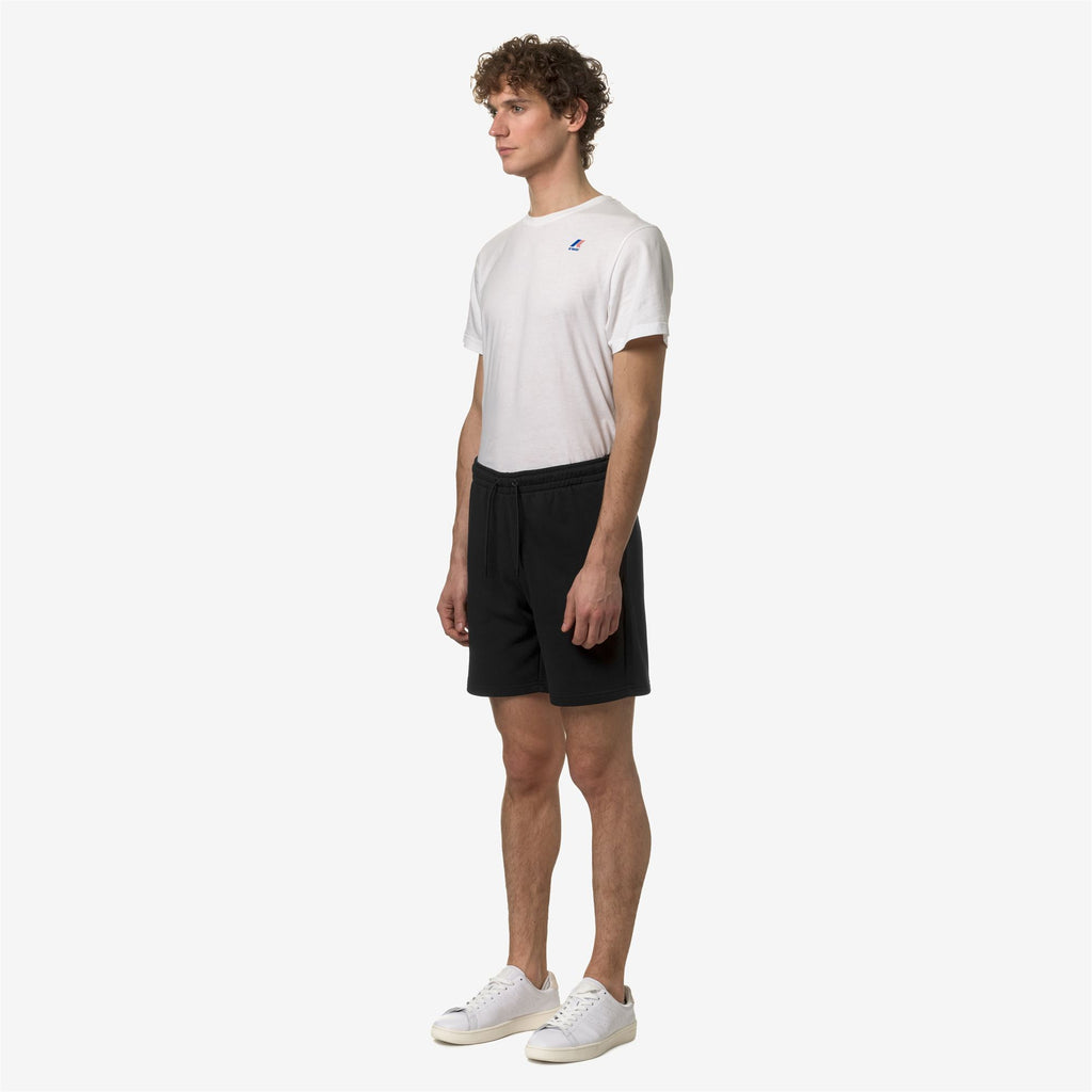 Shorts_UNISEX_LE VRAI DORIAN POLY COTTON_Sport Shorts_Black Pure - Commercial 5