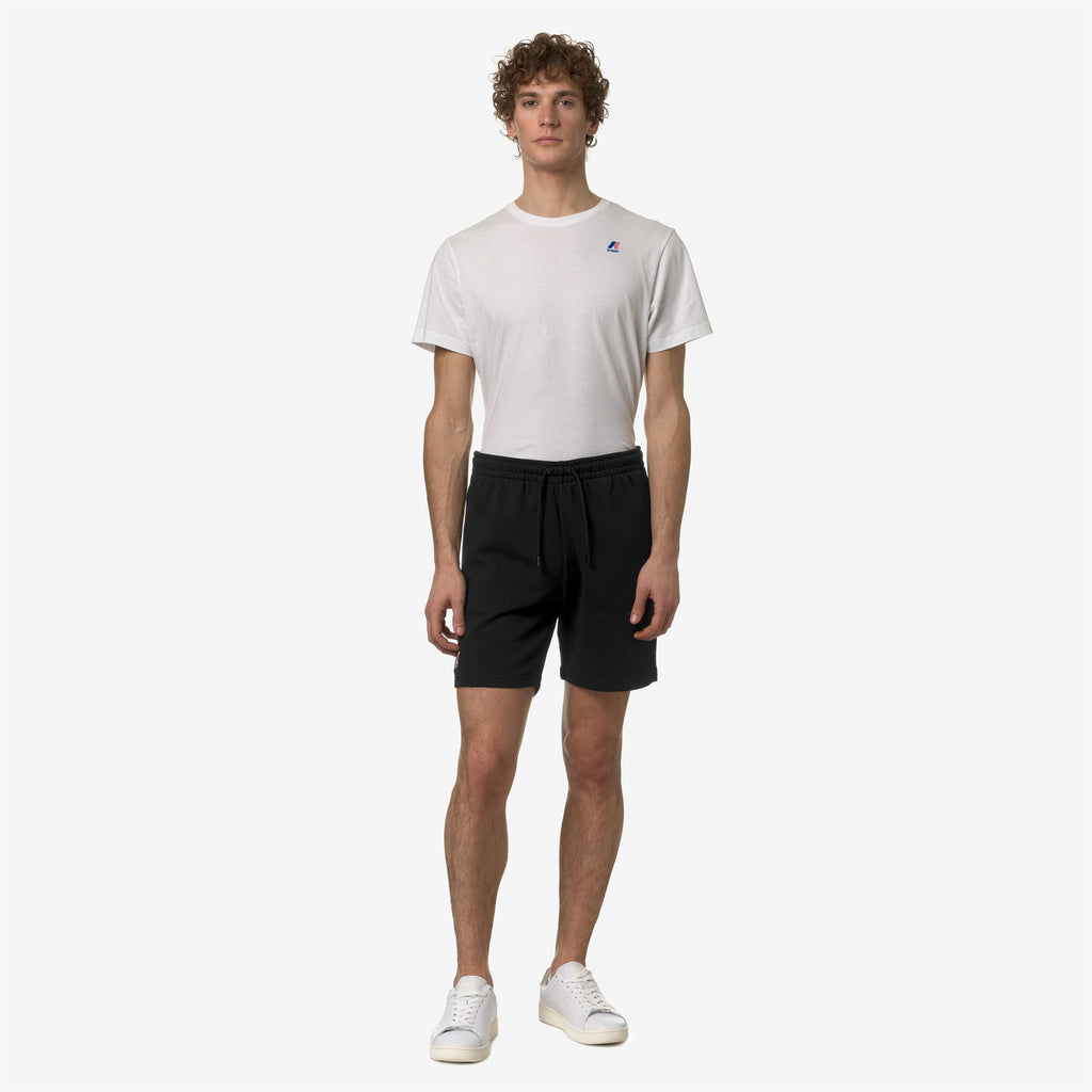 Shorts_UNISEX_LE VRAI DORIAN POLY COTTON_Sport Shorts_Black Pure - Commercial 4