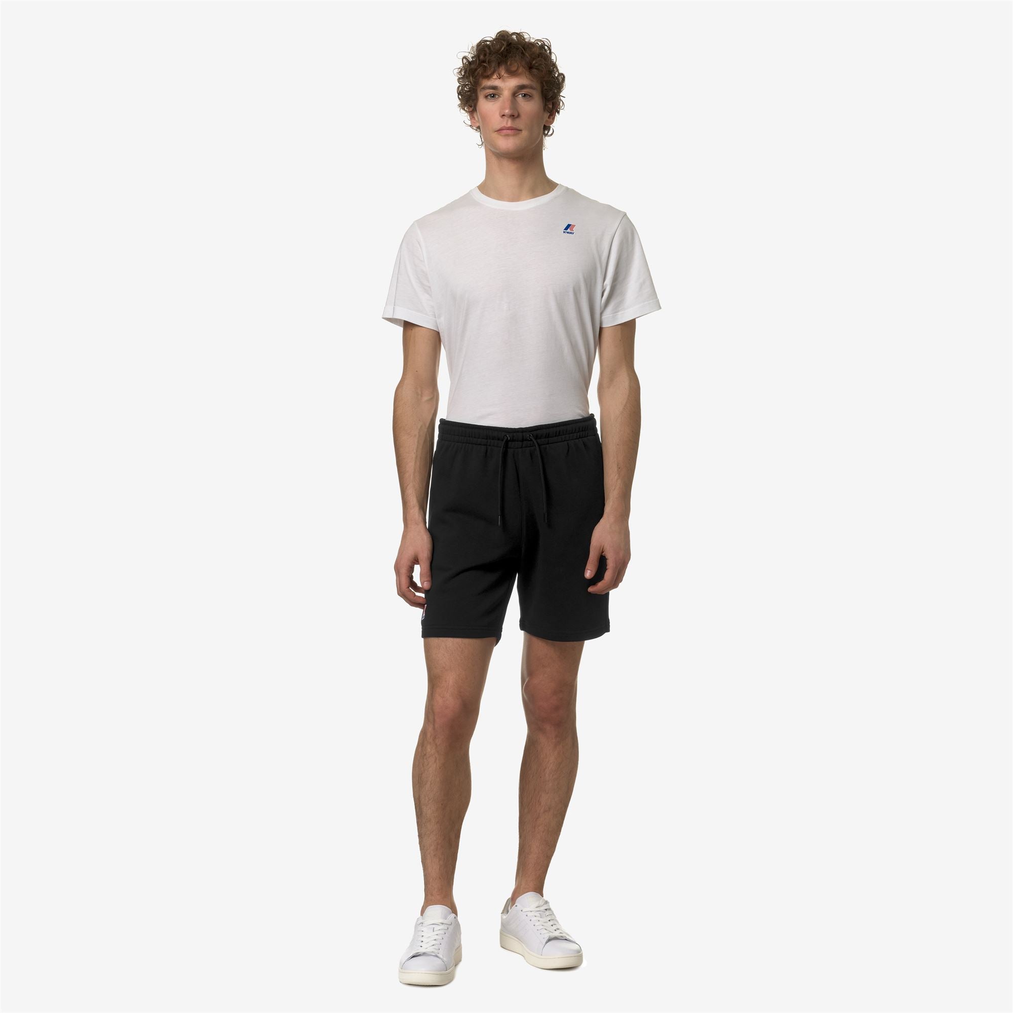 Shorts_UNISEX_LE VRAI DORIAN POLY COTTON_Sport Shorts_Black Pure - Commercial 4