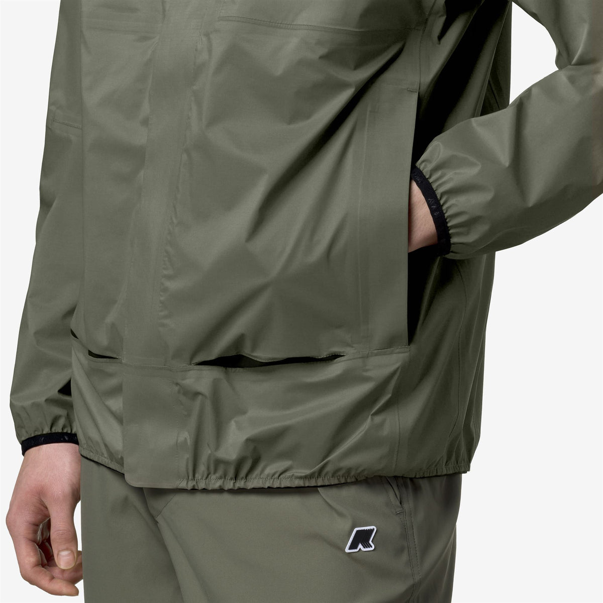 Jackets_Unisex_ROCHE_Mid_Green Lichen - Commercial 7