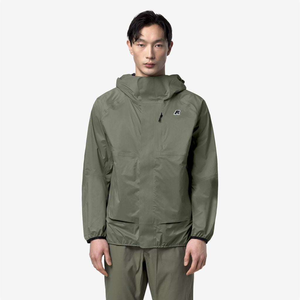 Jackets_Unisex_ROCHE_Mid_Green Lichen - Commercial 4