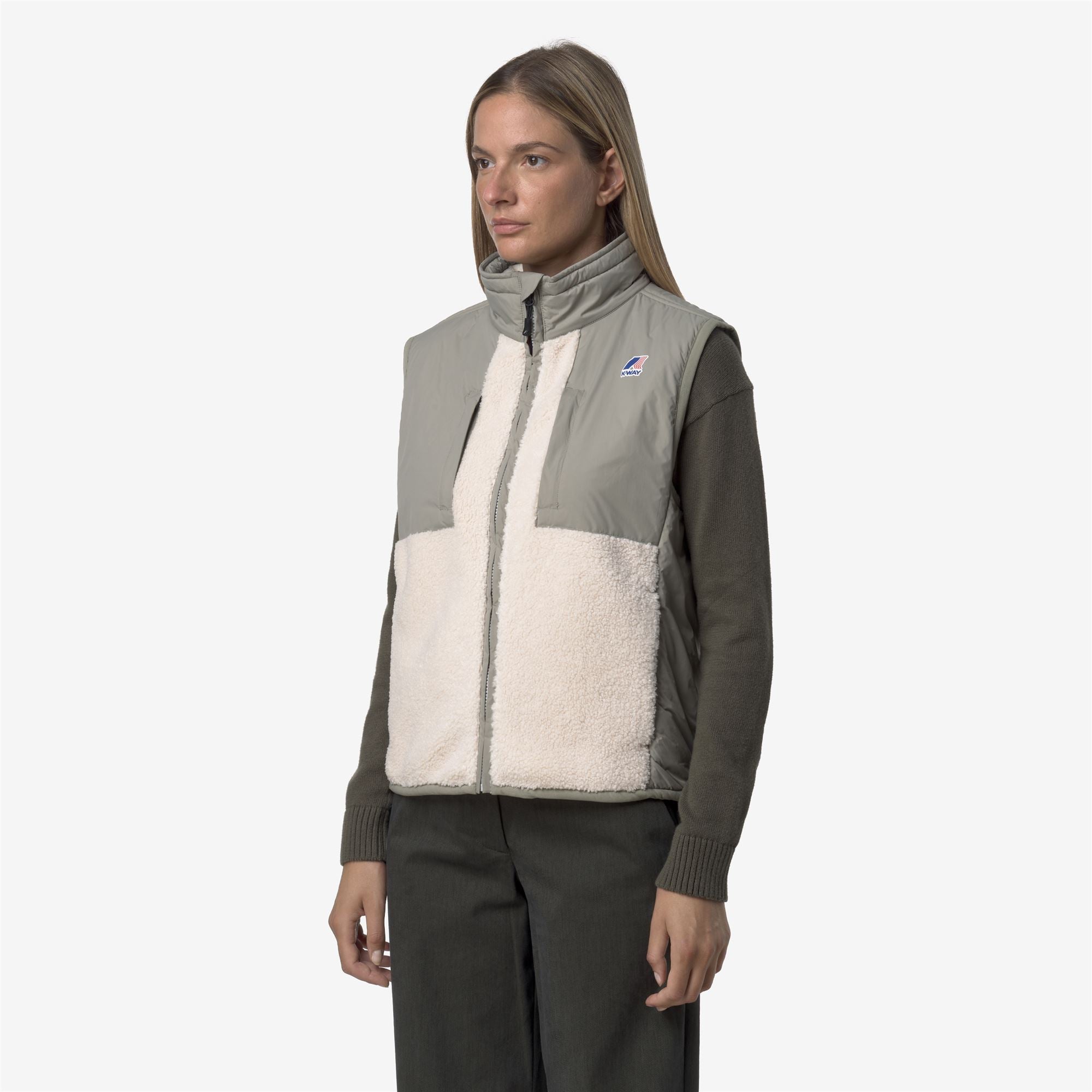 Fleece_UNISEX_VITAL 4.0 ORSETTO_Vest_Green Oak-Ecru - Commercial 5