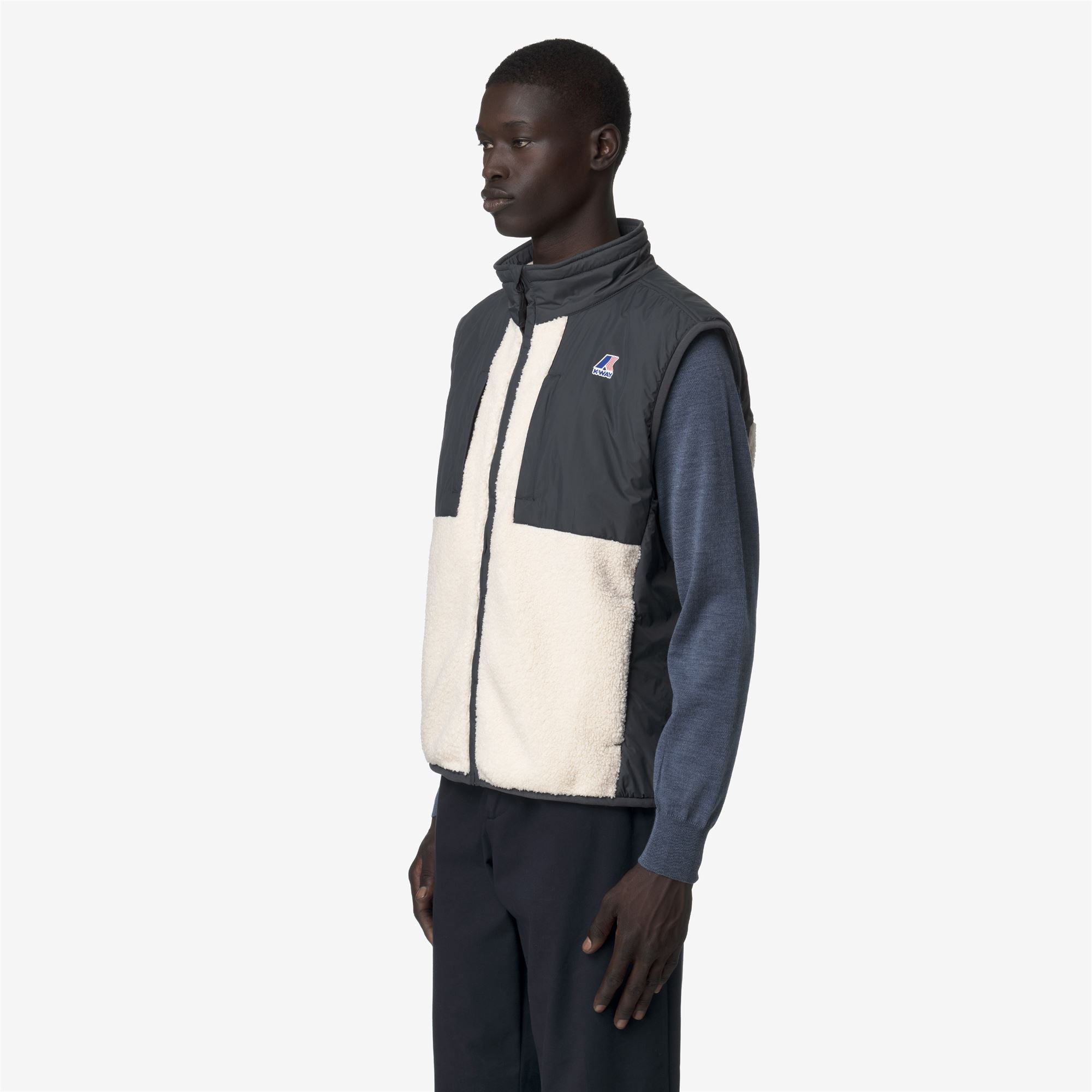 Fleece_UNISEX_VITAL 4.0 ORSETTO_Vest_Grey Shadow Dk-Ecru - Commercial 5
