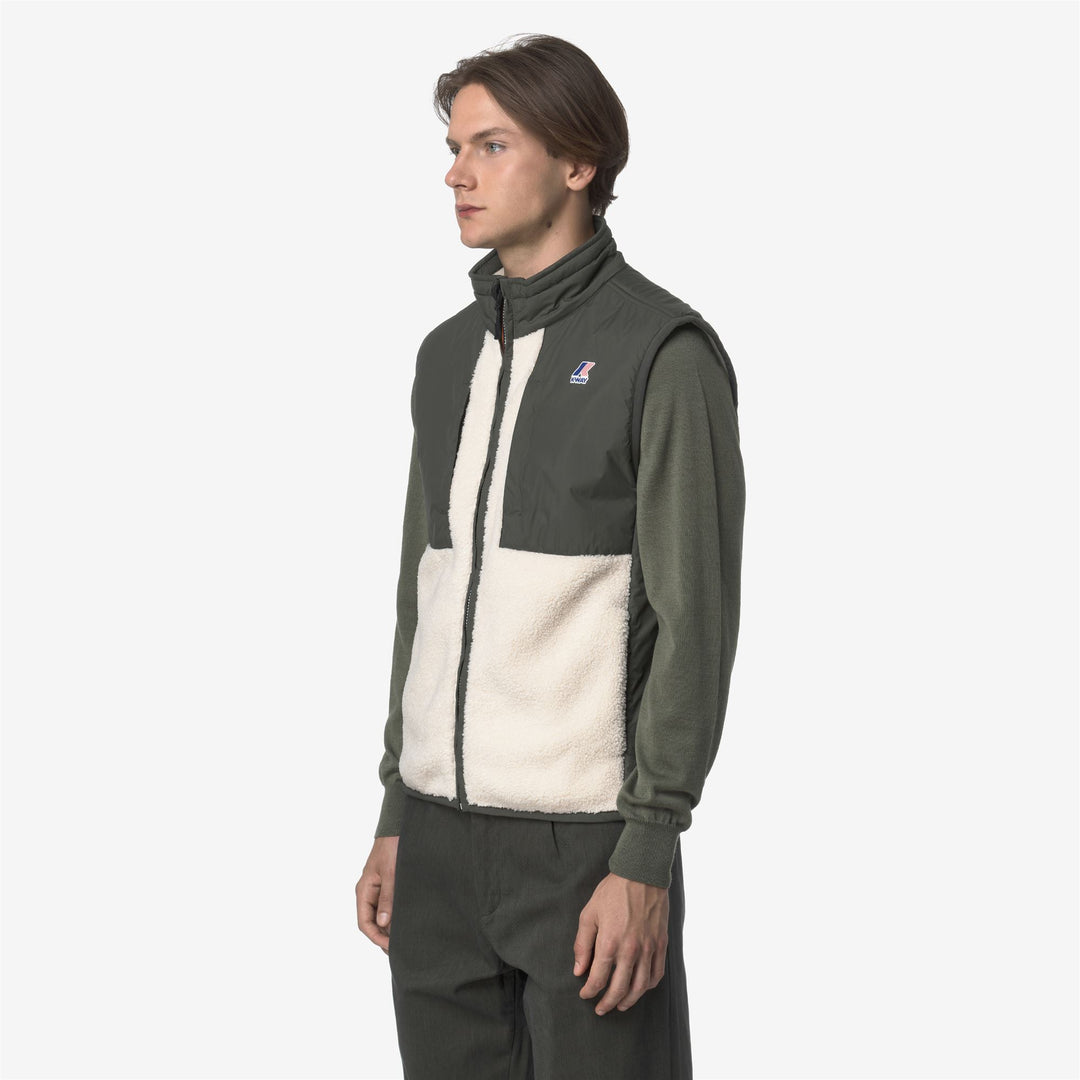 Chaleco polar unisex verde con acolchado PrimaLoft y resistencia al agua. main