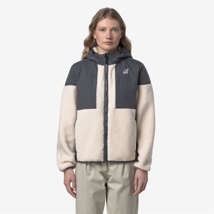 Sudadera unisex gris con cremallera completa, tejido Sherpa y acolchado PrimaLoft 3