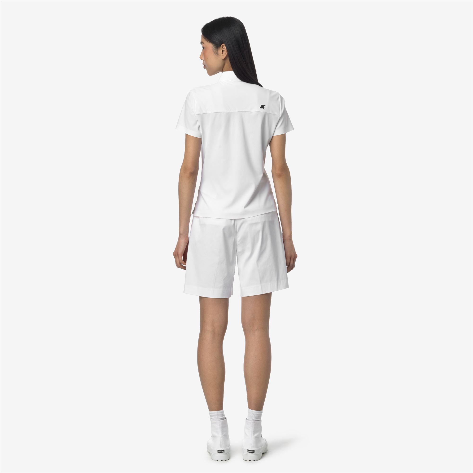 Shorts_WOMAN_NIVE TWILL TECH GOLF_Chino_White - Commercial 6