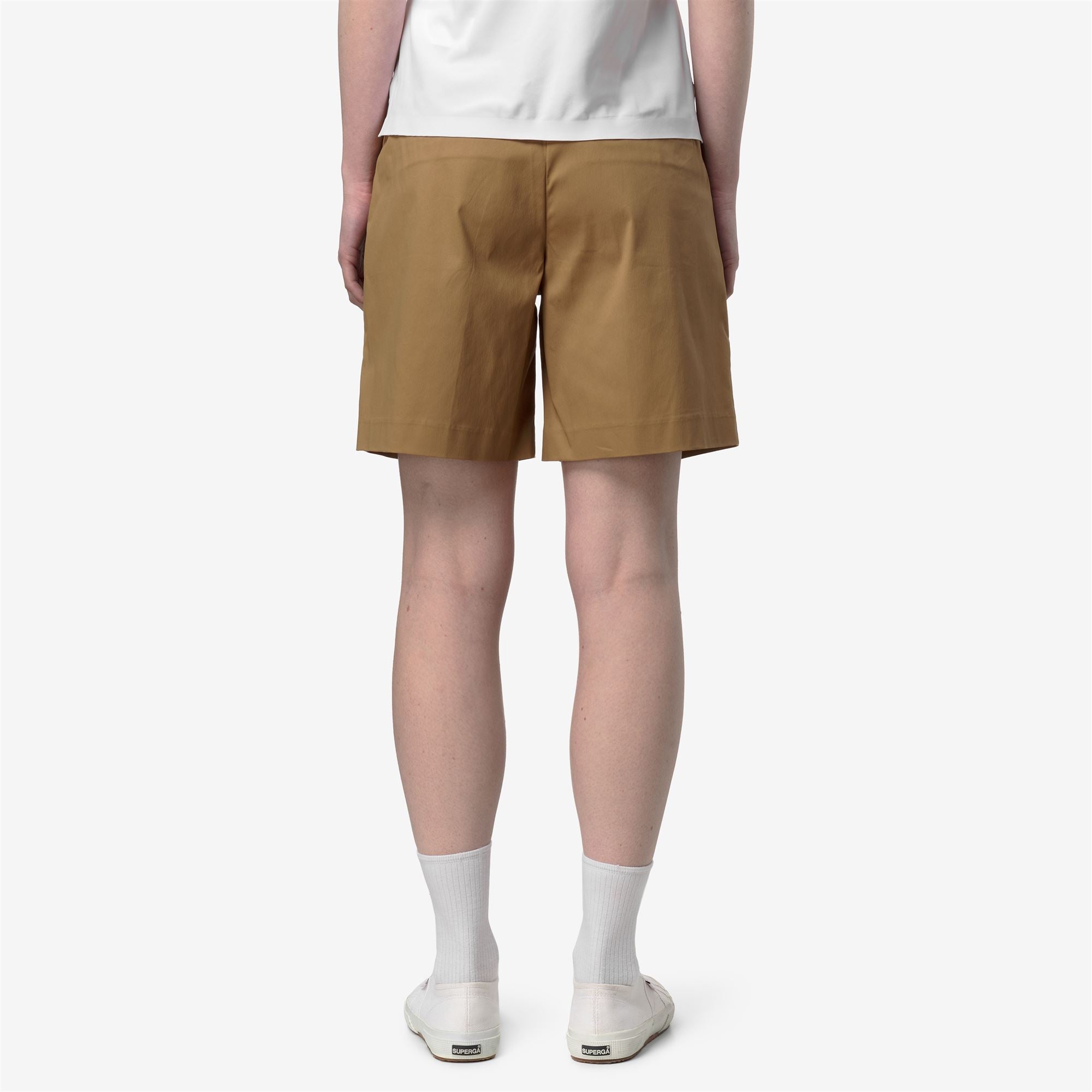 Shorts_Woman_NIVE TWILL TECH GOLF_Chino_Brown Bistre - Commercial 6