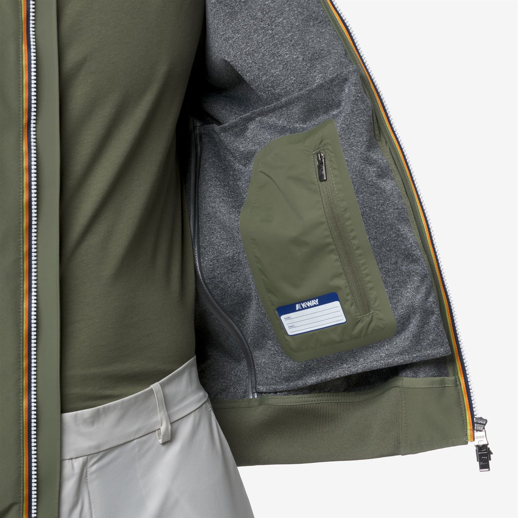 Jackets_MAN_ARSENE BONDED JERSEY_Short_Green Lichen - Commercial 7