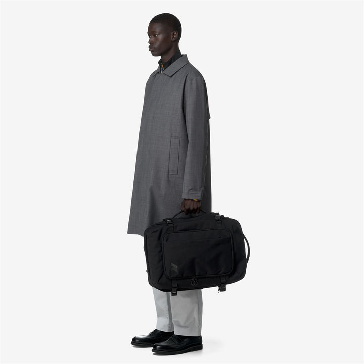 Zaino da viaggio unisex nero con custodia imbottita per laptop 5